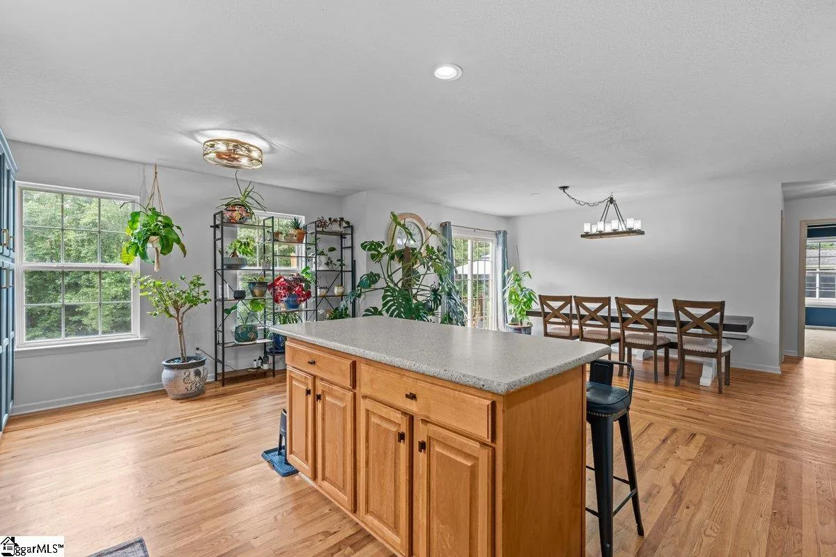 Property image 3 at 131 Brooke Lee Circle, Taylors, SC 29687