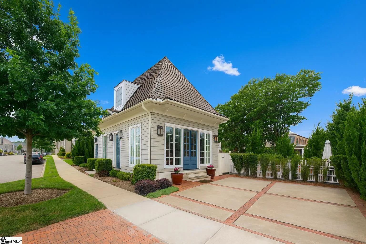 Property image 4 at 33 Bowman Road, Greenville, SC 29615