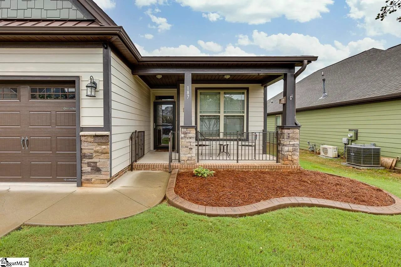 Property image 4 at 187 Bur Oak Drive, Taylors, SC 29687