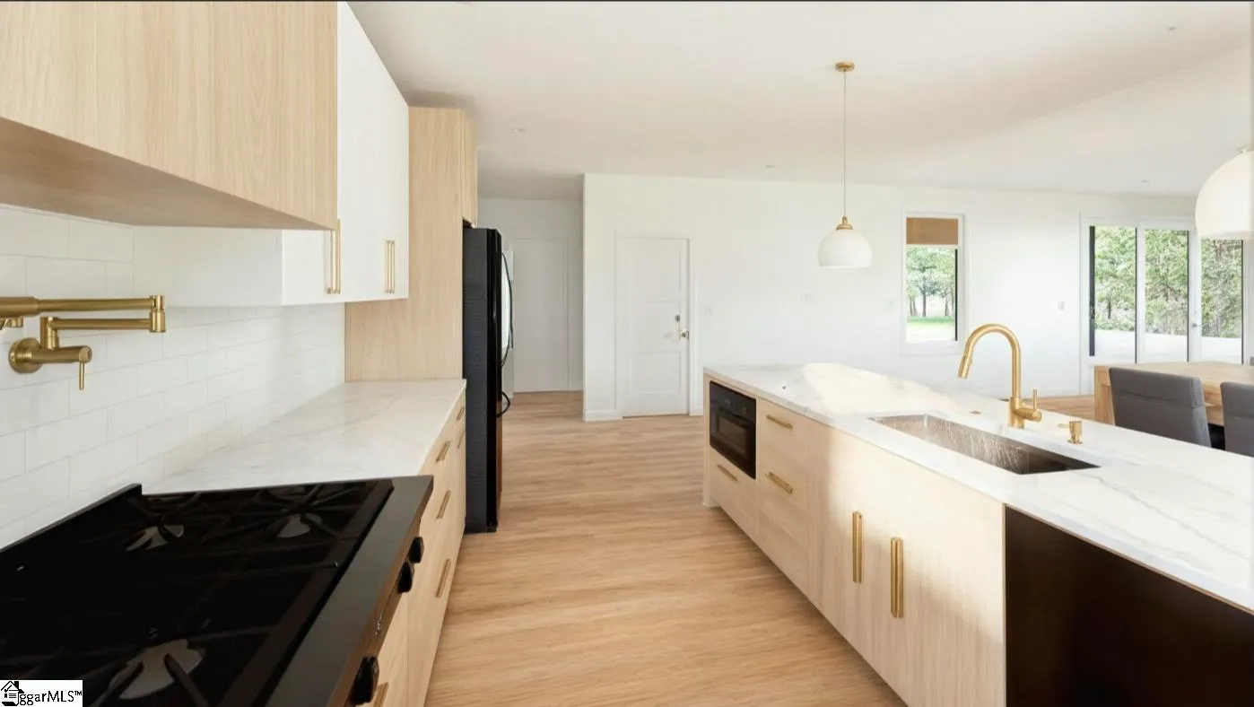 Property image 5 at 4 Aetna Spring Court, Taylors, SC 29687
