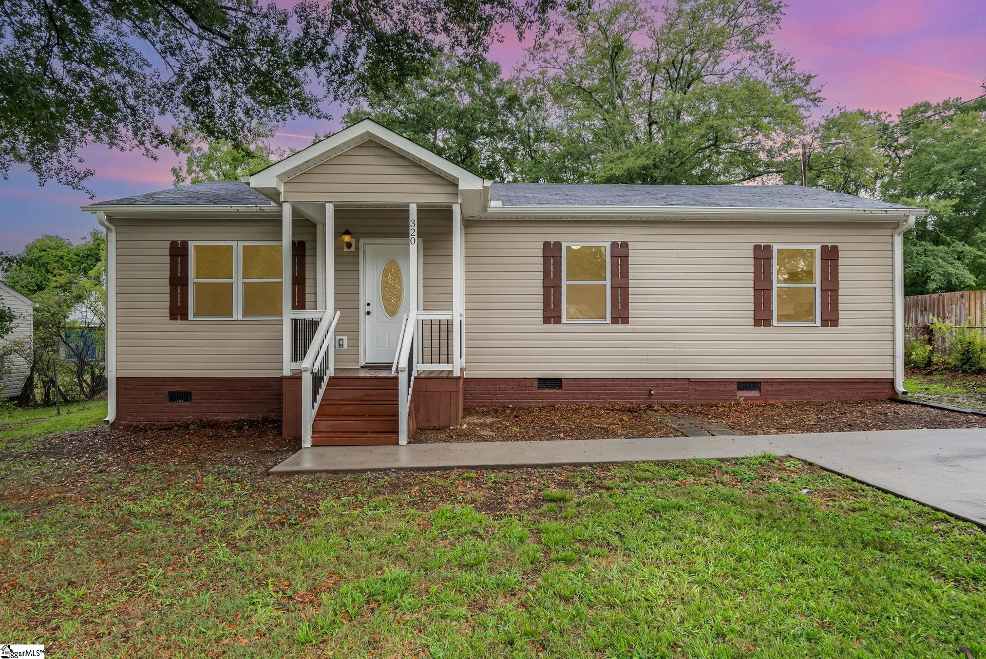 320 Crosby Circle