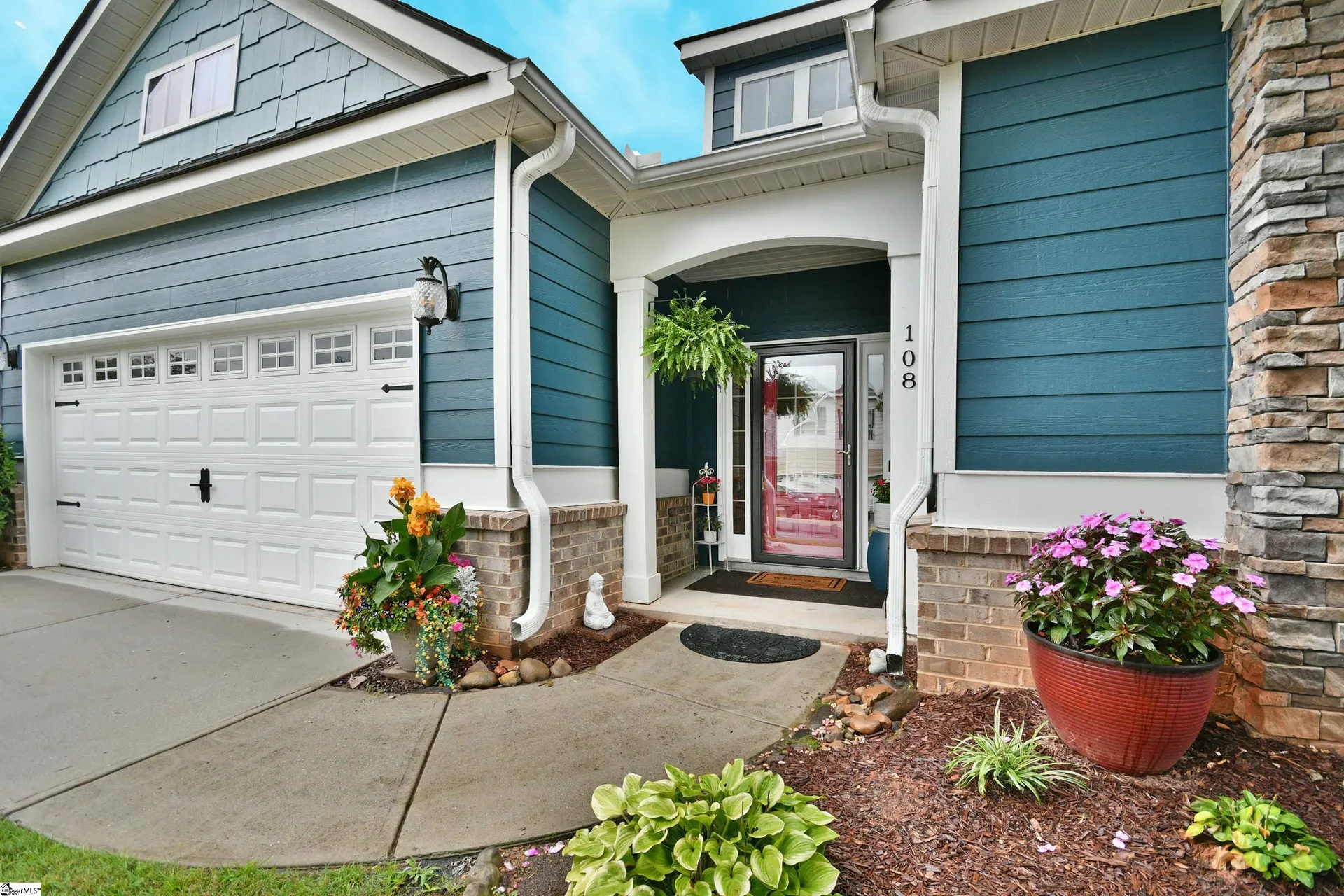 Property image 2 at 108 Gramercy Court, Greenville, SC 29617