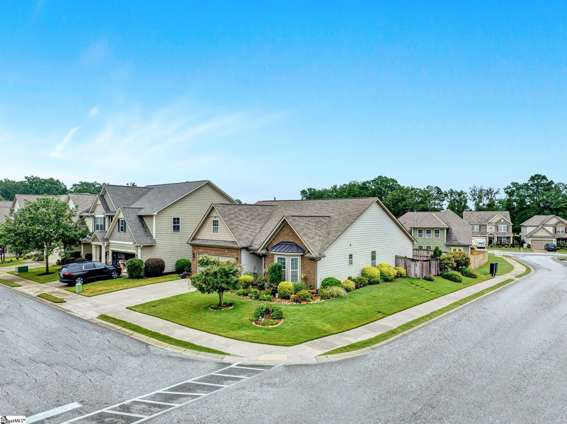 Property image 2 at 521 Bellgreen Avenue, Simpsonville, SC 29680