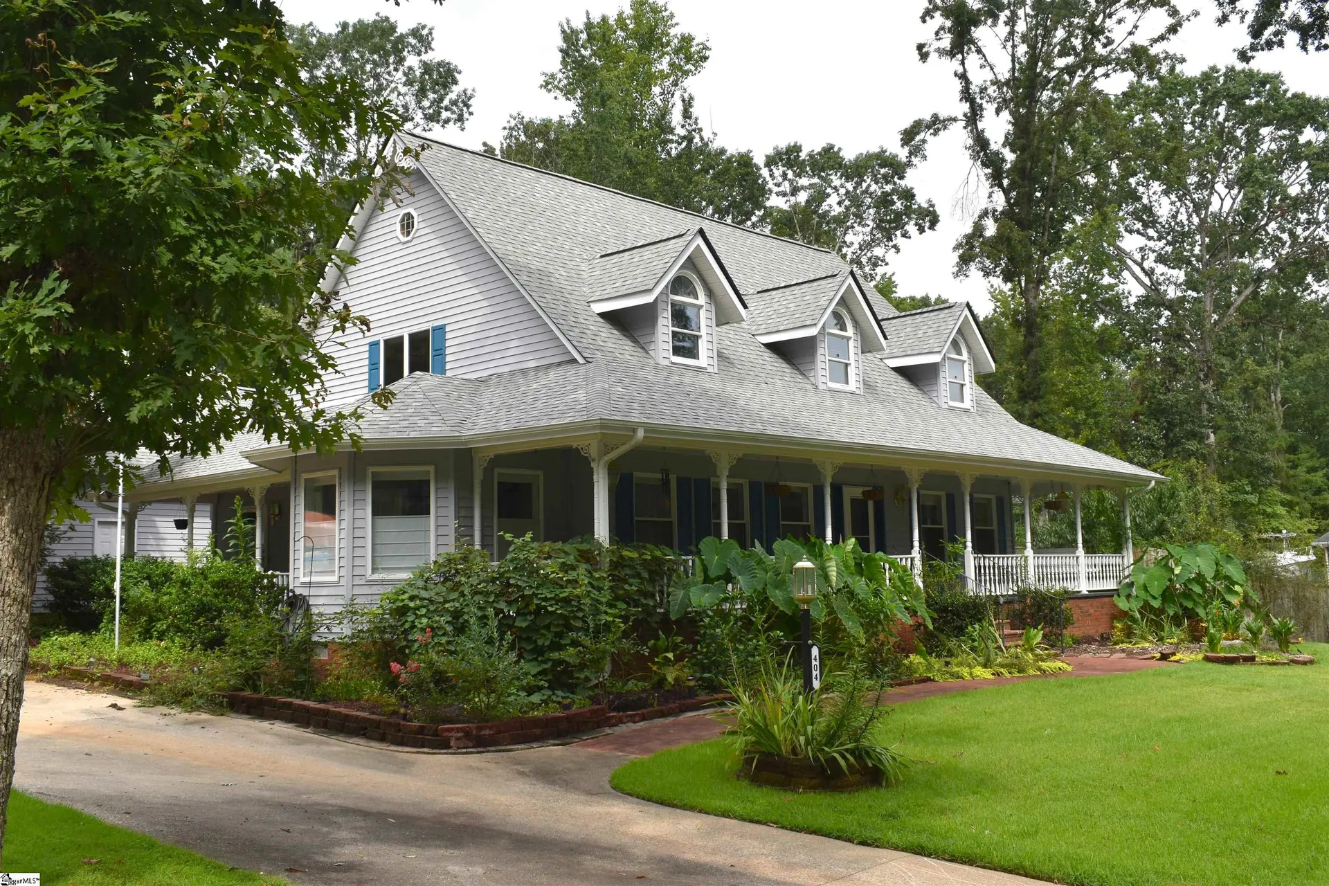 Property image 2 at 404 Hillpine Drive, Simpsonville, SC 29681