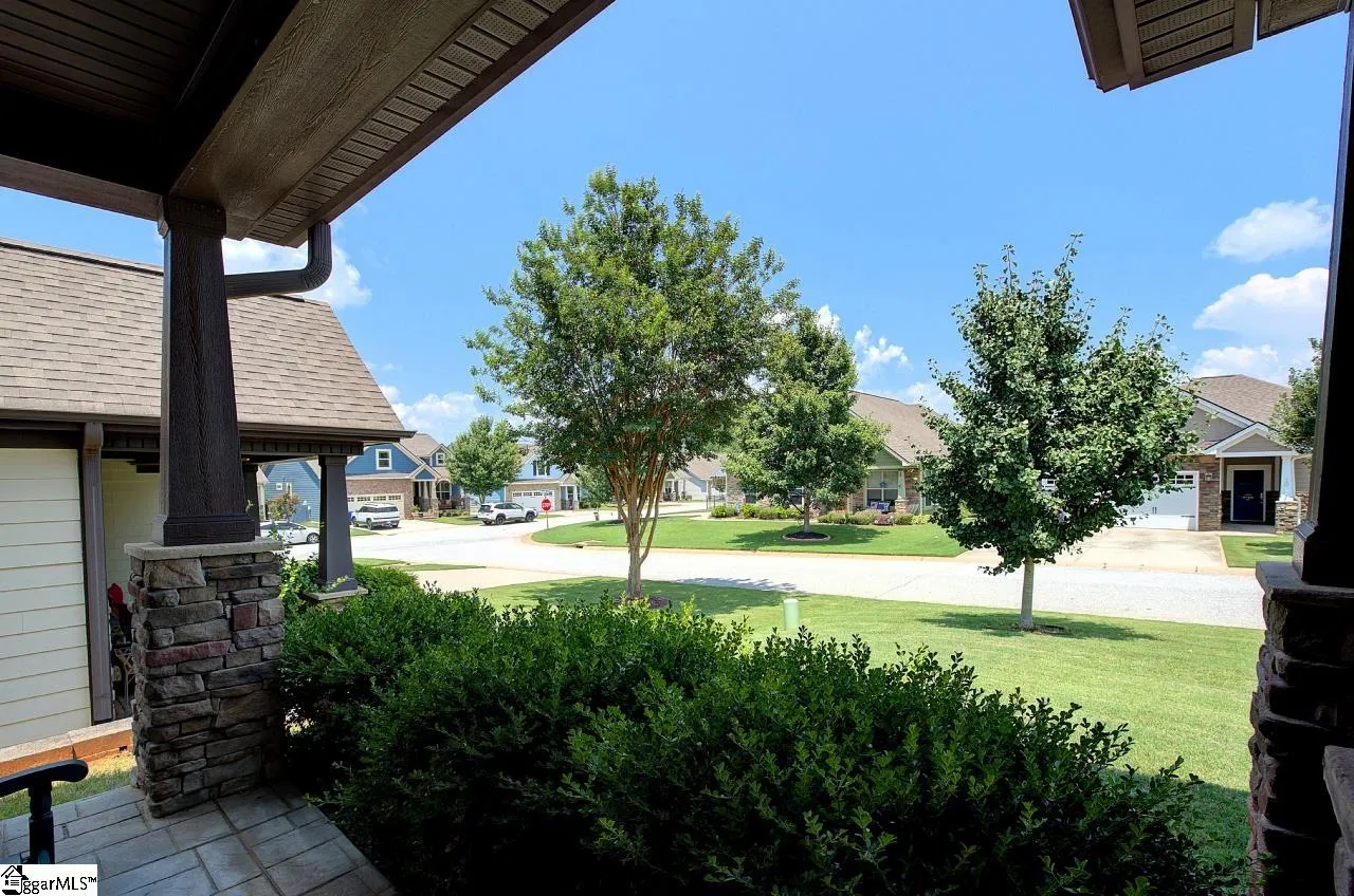 Property image 4 at 9 Bromwell Way, Easley, SC 29642