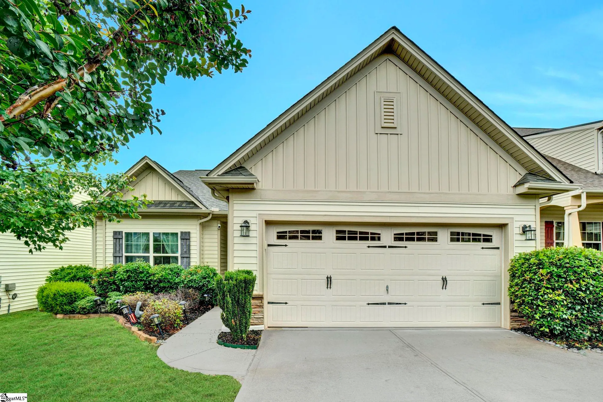 104 Penrith Court