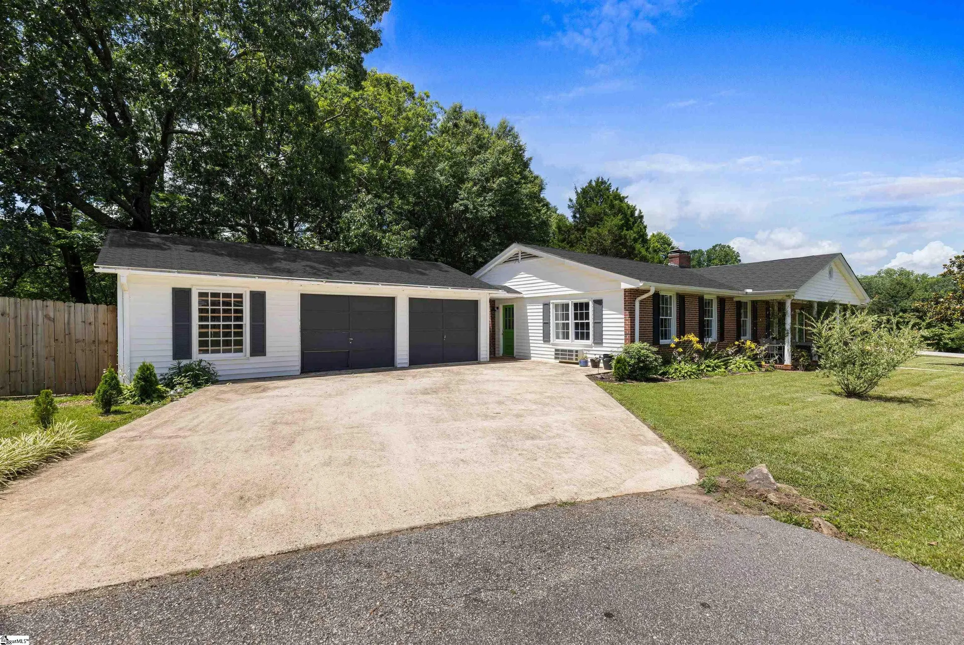 Property image 2 at 300 Beaufort Street, Greenville, SC 29615