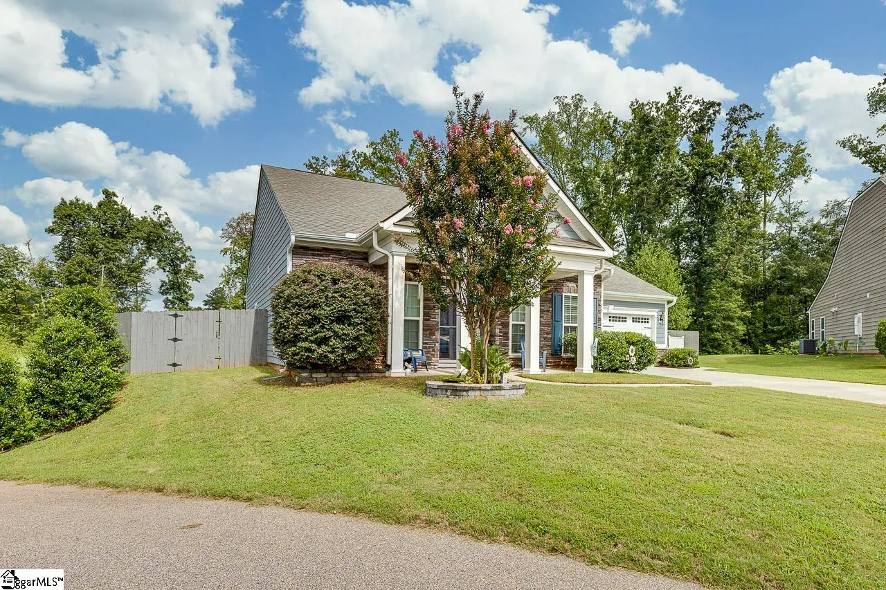 Property image 2 at 120 Dauphine Way, Greer, SC 29650