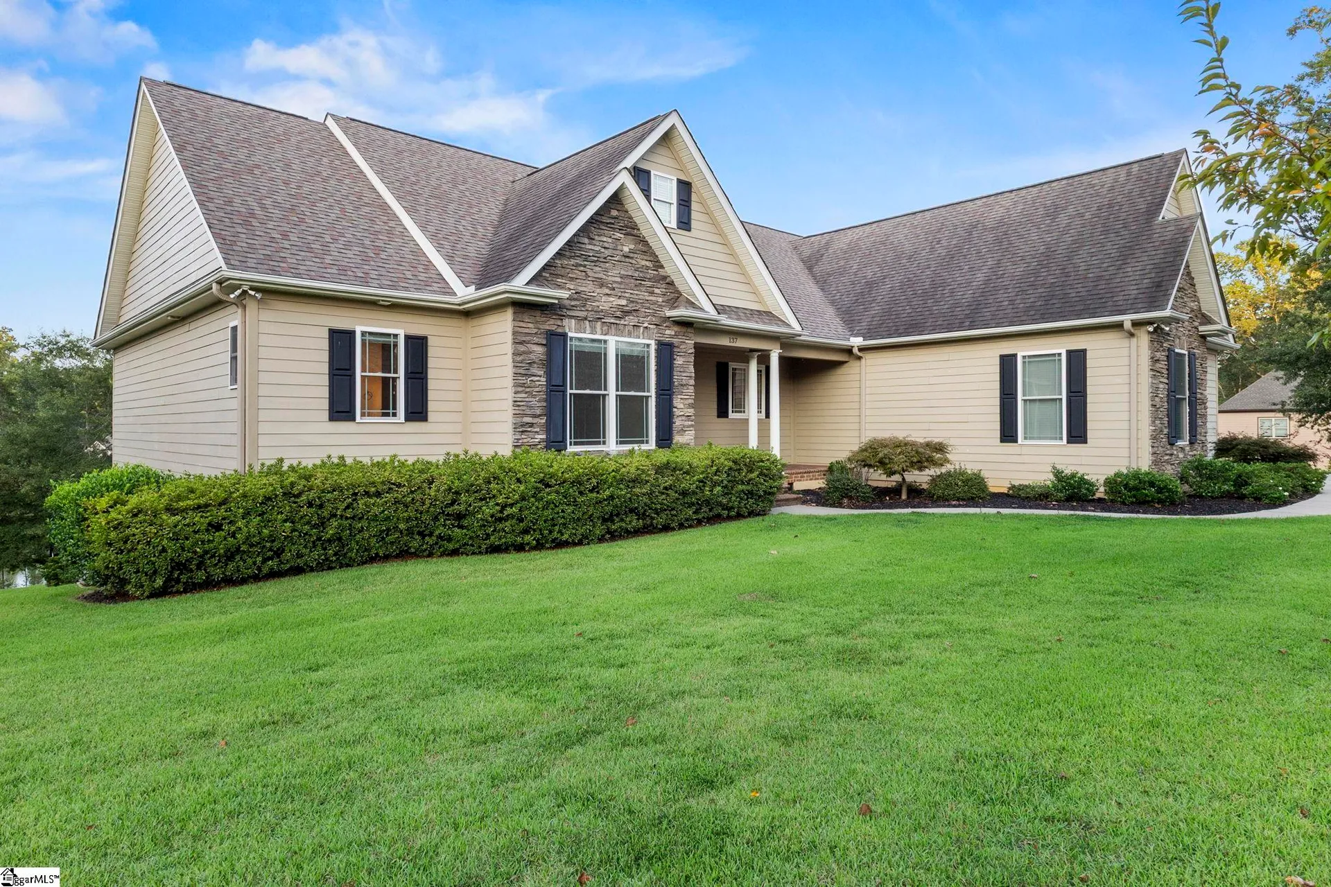 Property image 2 at 137 Crawford Lake Drive, Easley, SC 29642