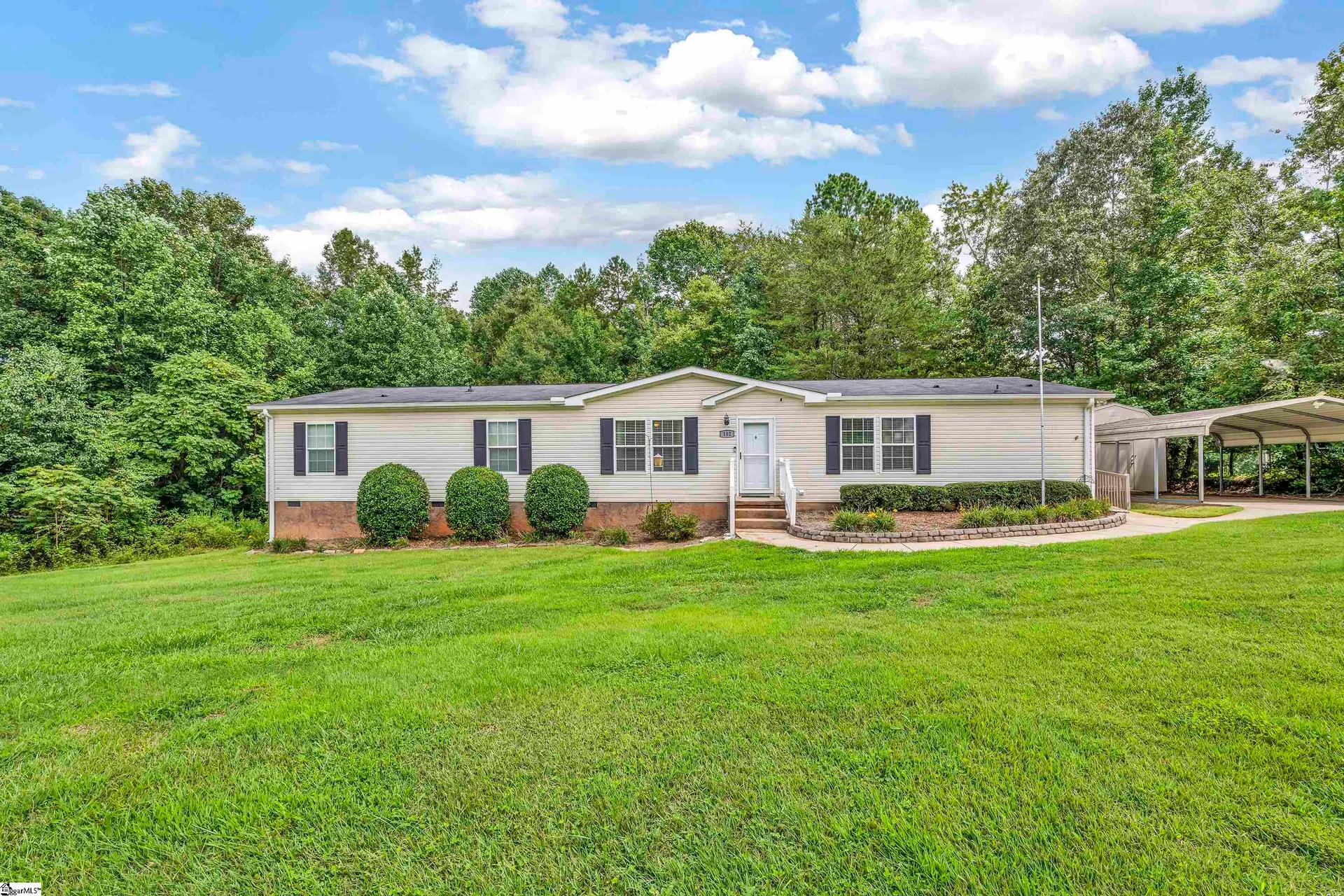 Mountain Crest, Travelers Rest Community