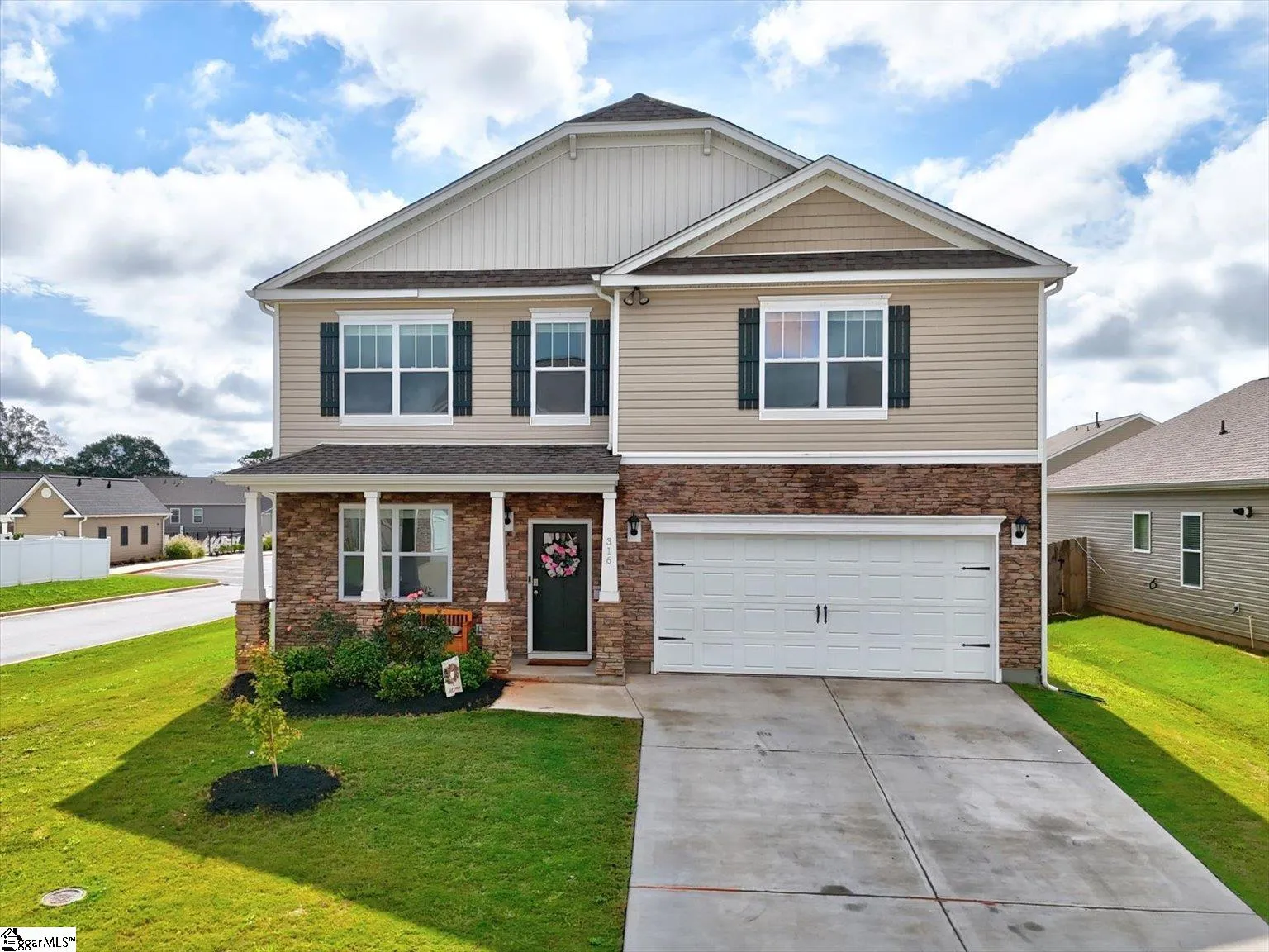 Dogwood Ridge, Piedmont Community