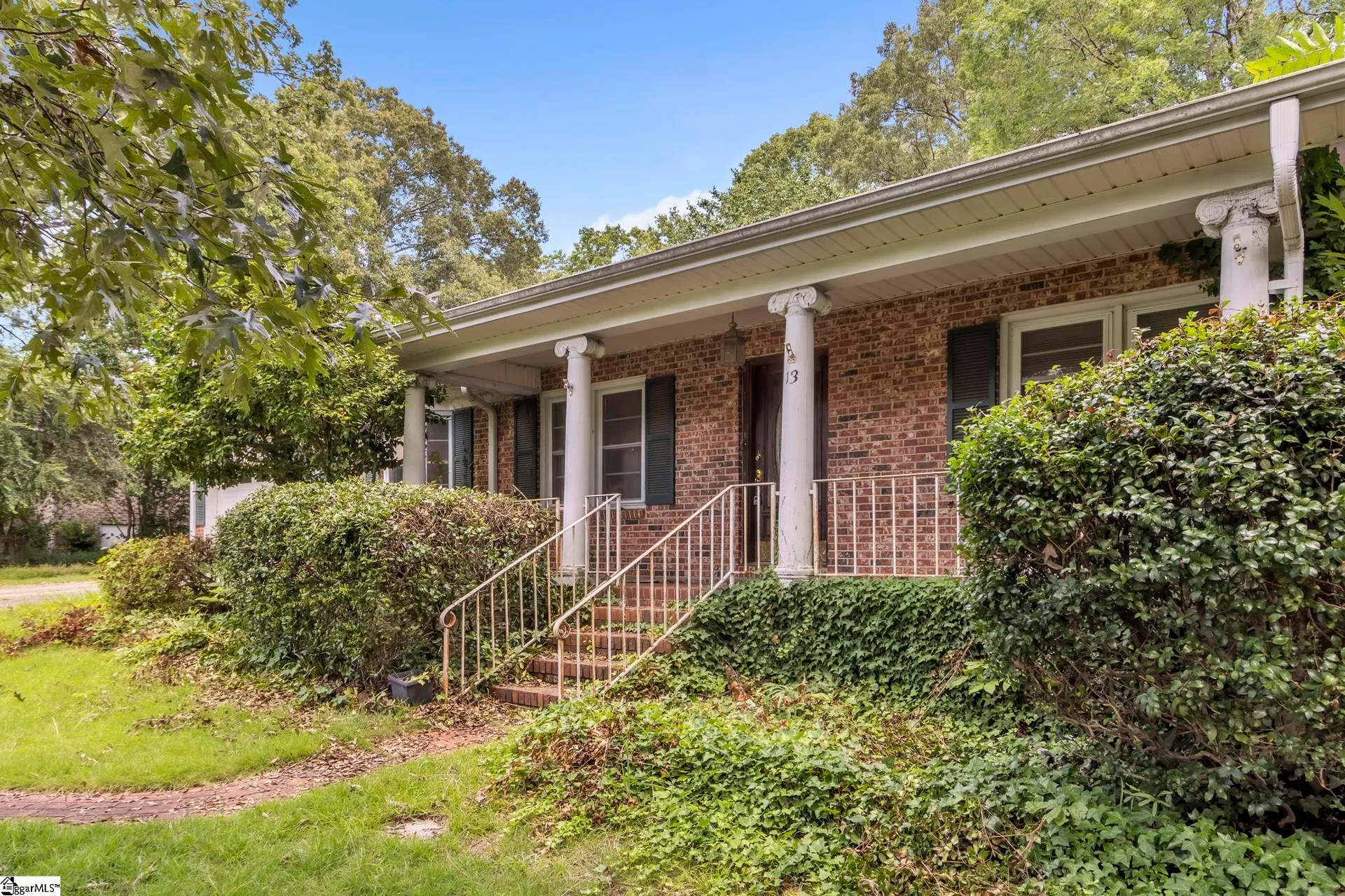 Property image 3 at 13 Bedford Lane, Taylors, SC 29687-3994
