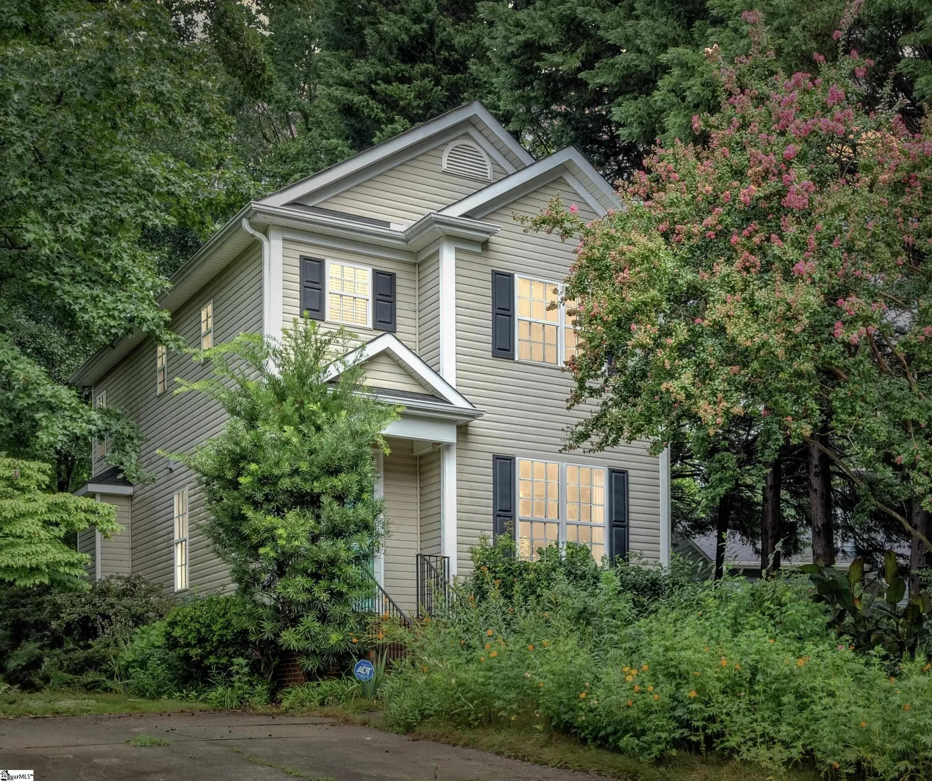 Croftstone, Greenville Community