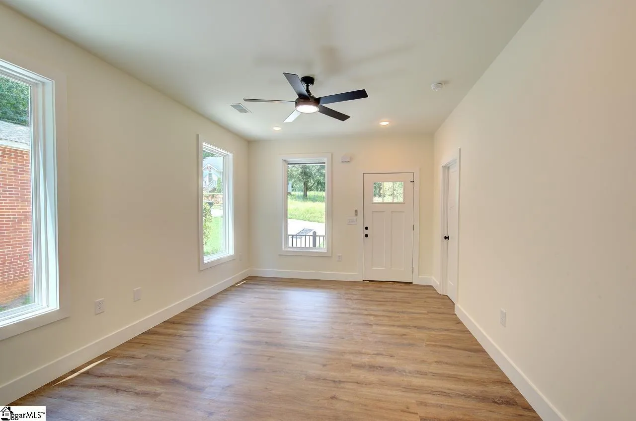 Property image 4 at 226 Cowan Court, Greenville, SC 29607