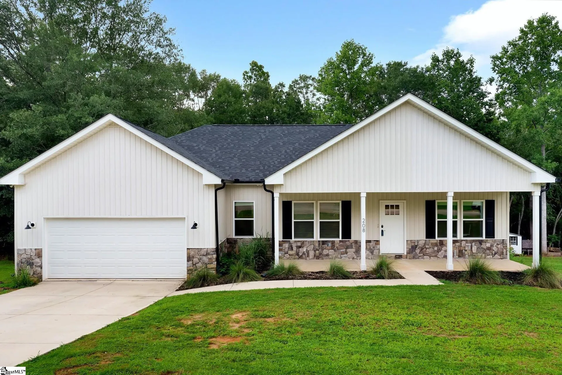 River Valley, Greenville Community