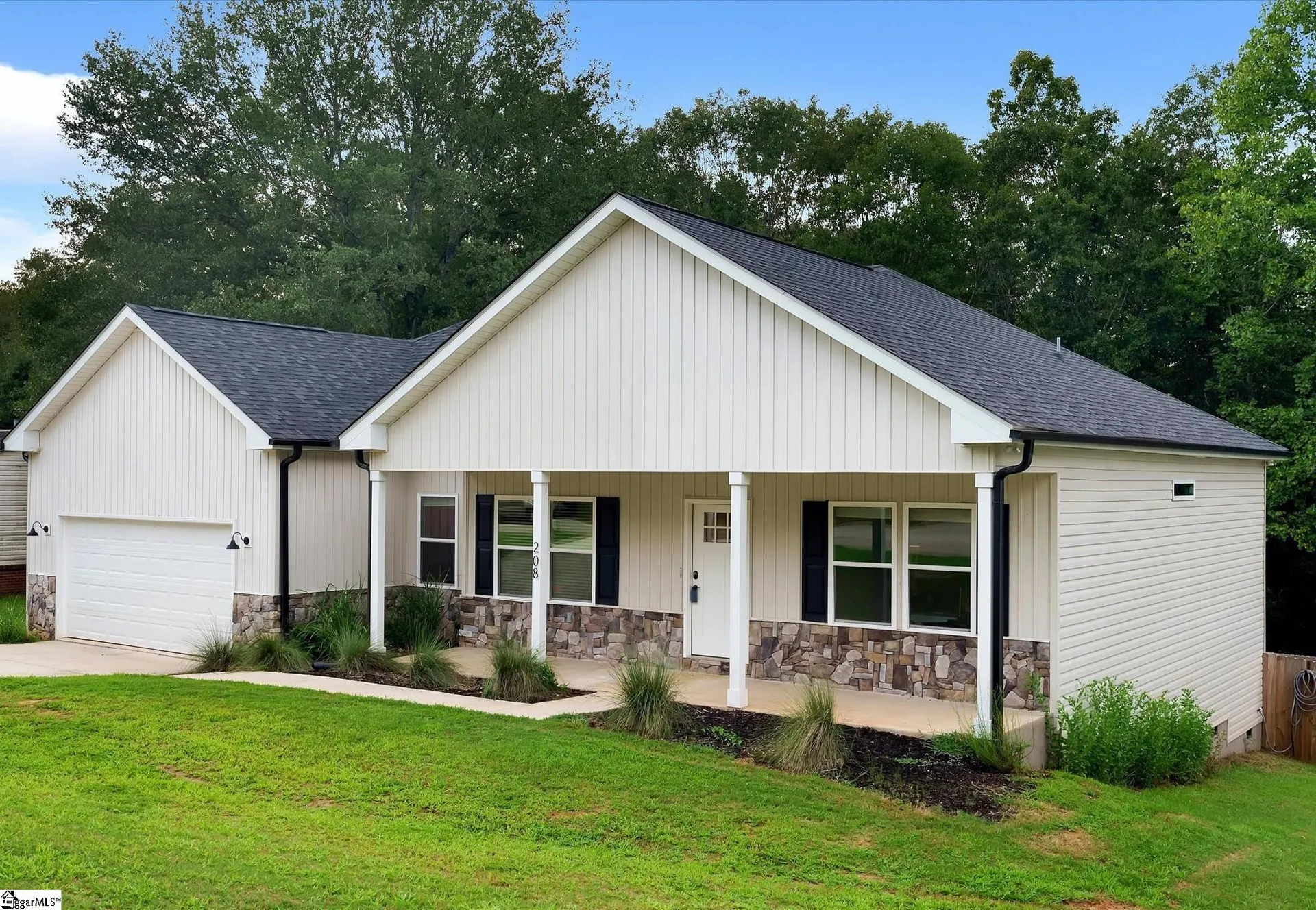 Property image 2 at 208 Anchor Road, Greenville, SC 29617