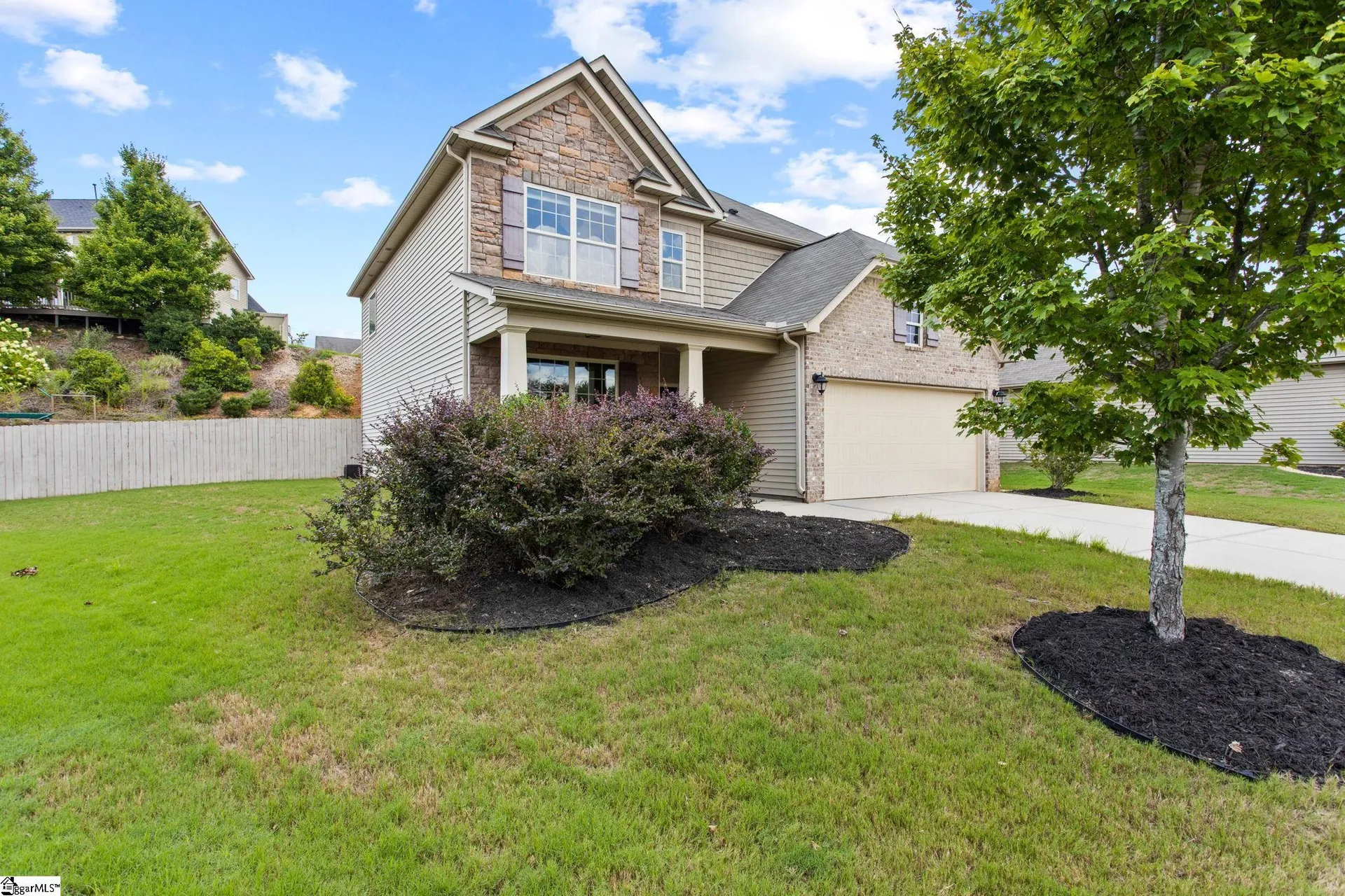 Property image 2 at 408 Rowley Court, Easley, SC 29642