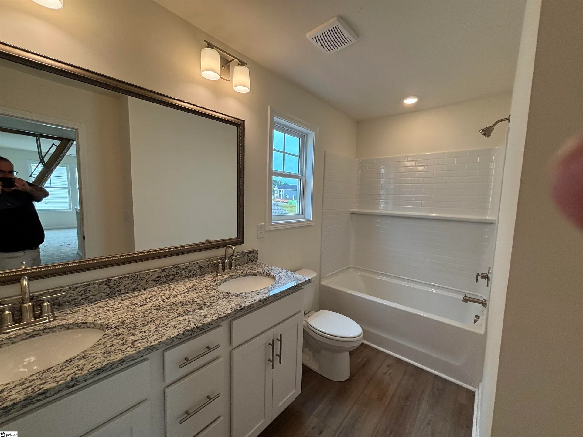 Property image 4 at 2033 Halton Oaks Drive, Spartanburg, SC 29303