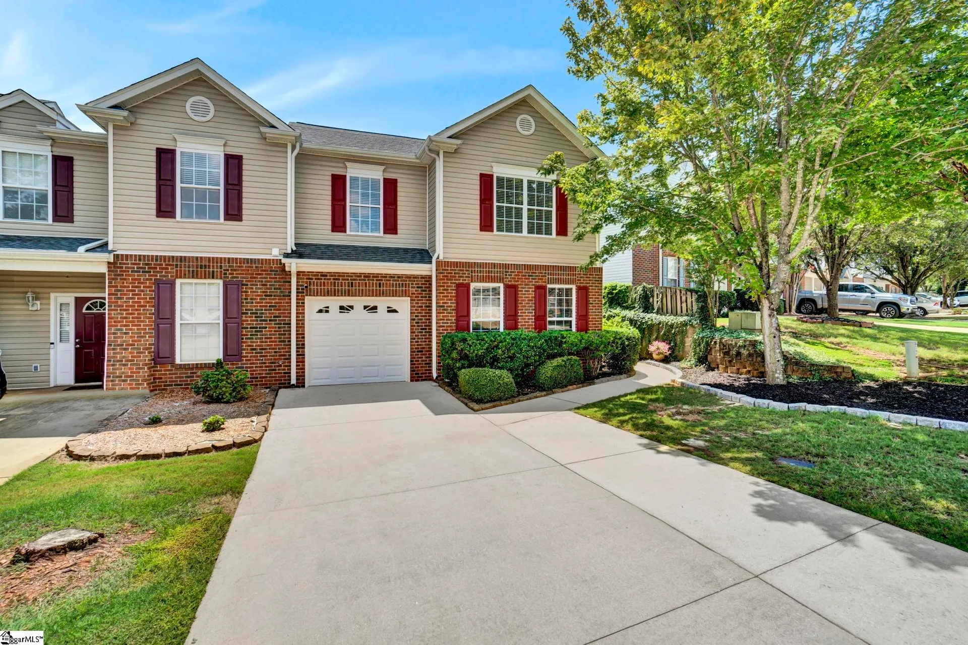 Property image 2 at 813 Chartwell Drive, Greer, SC 29650