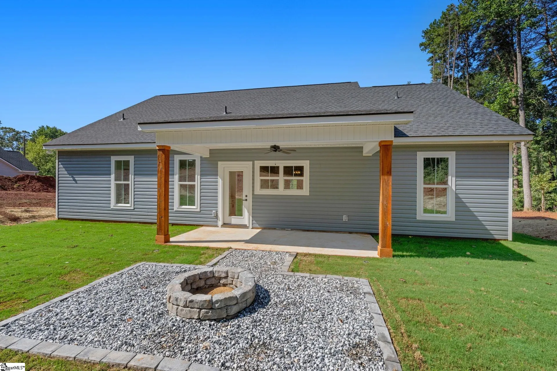 Property image 2 at 103 Mount Bay Drive, Westminster, SC 29693