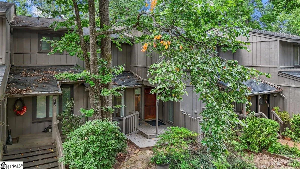 Property image 3 at 178 Ingleoak Lane, Greenville, SC 29615
