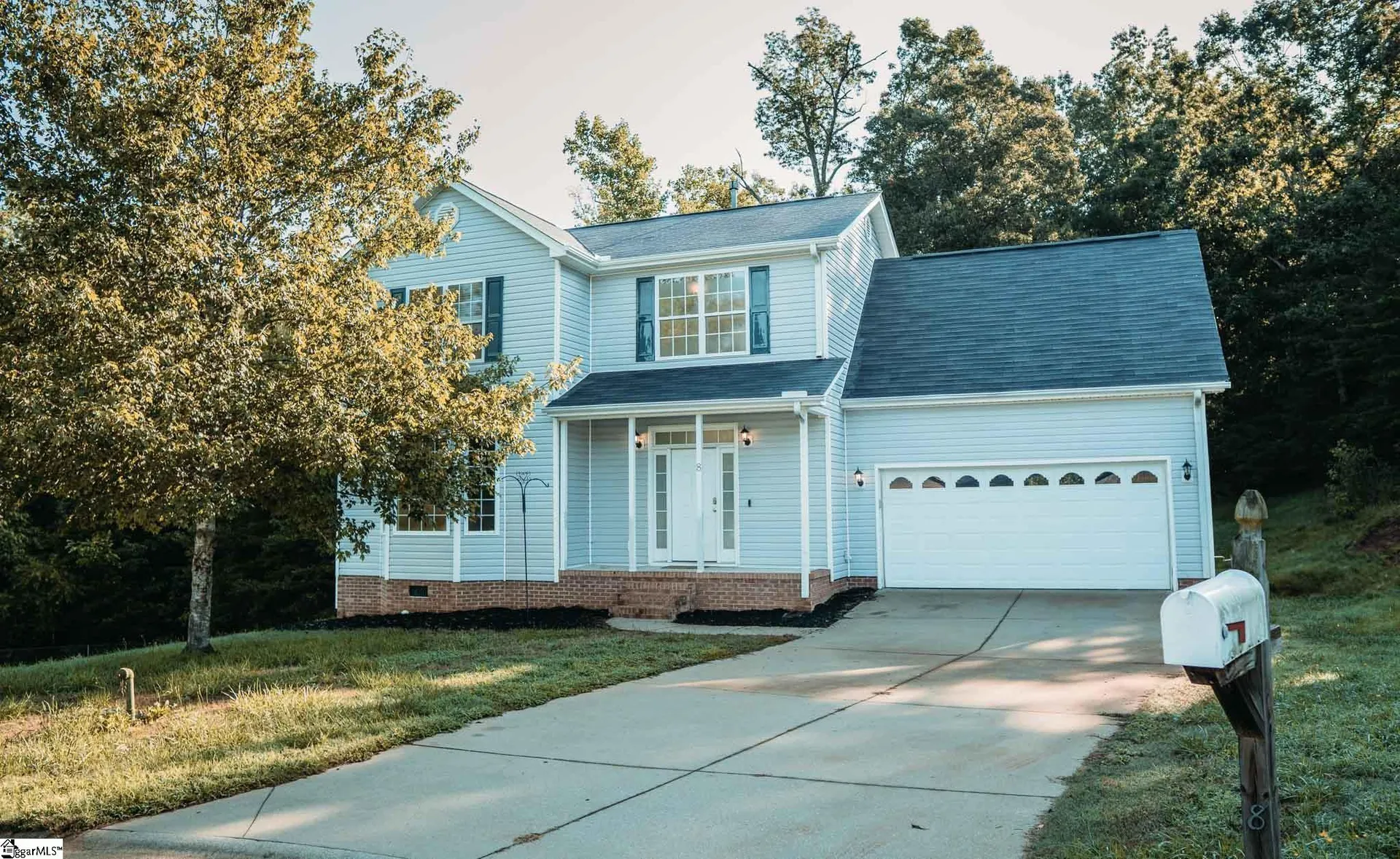 Property image 2 at 8 Gentian Court, Taylors, SC 29687