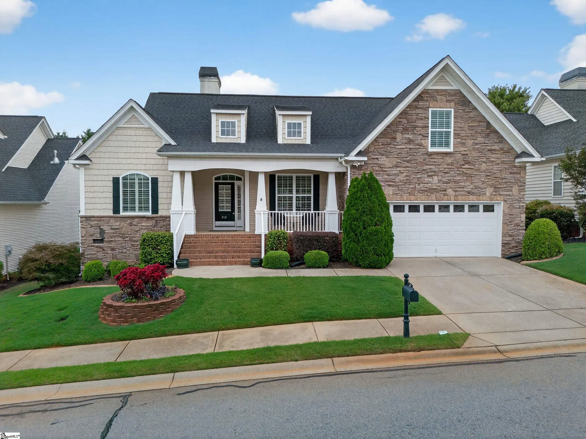 Riverwood Farm, Greer Community