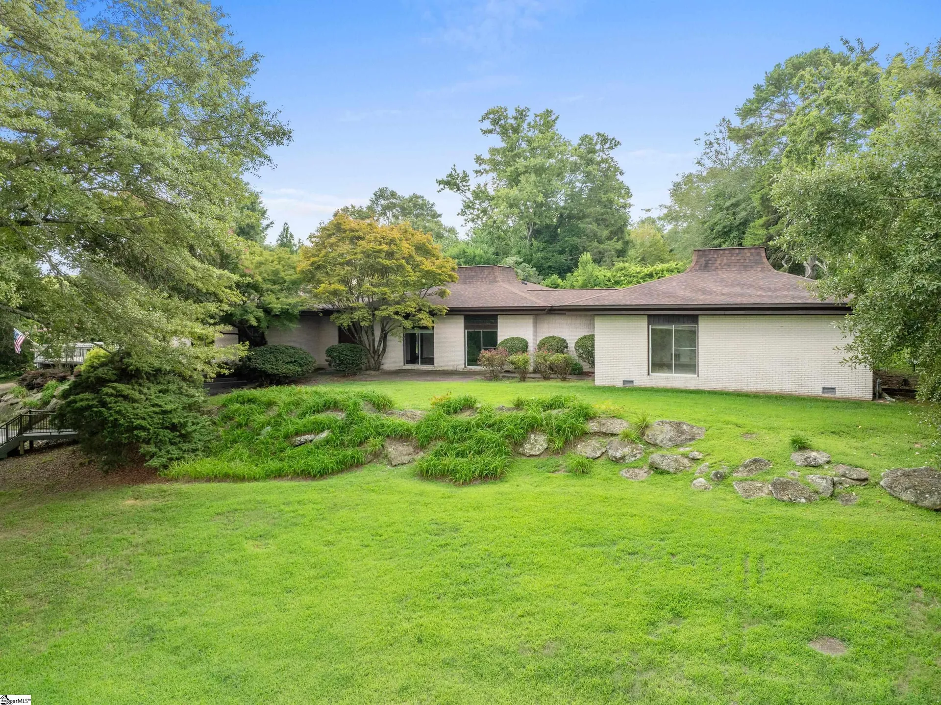 16 Darien Way