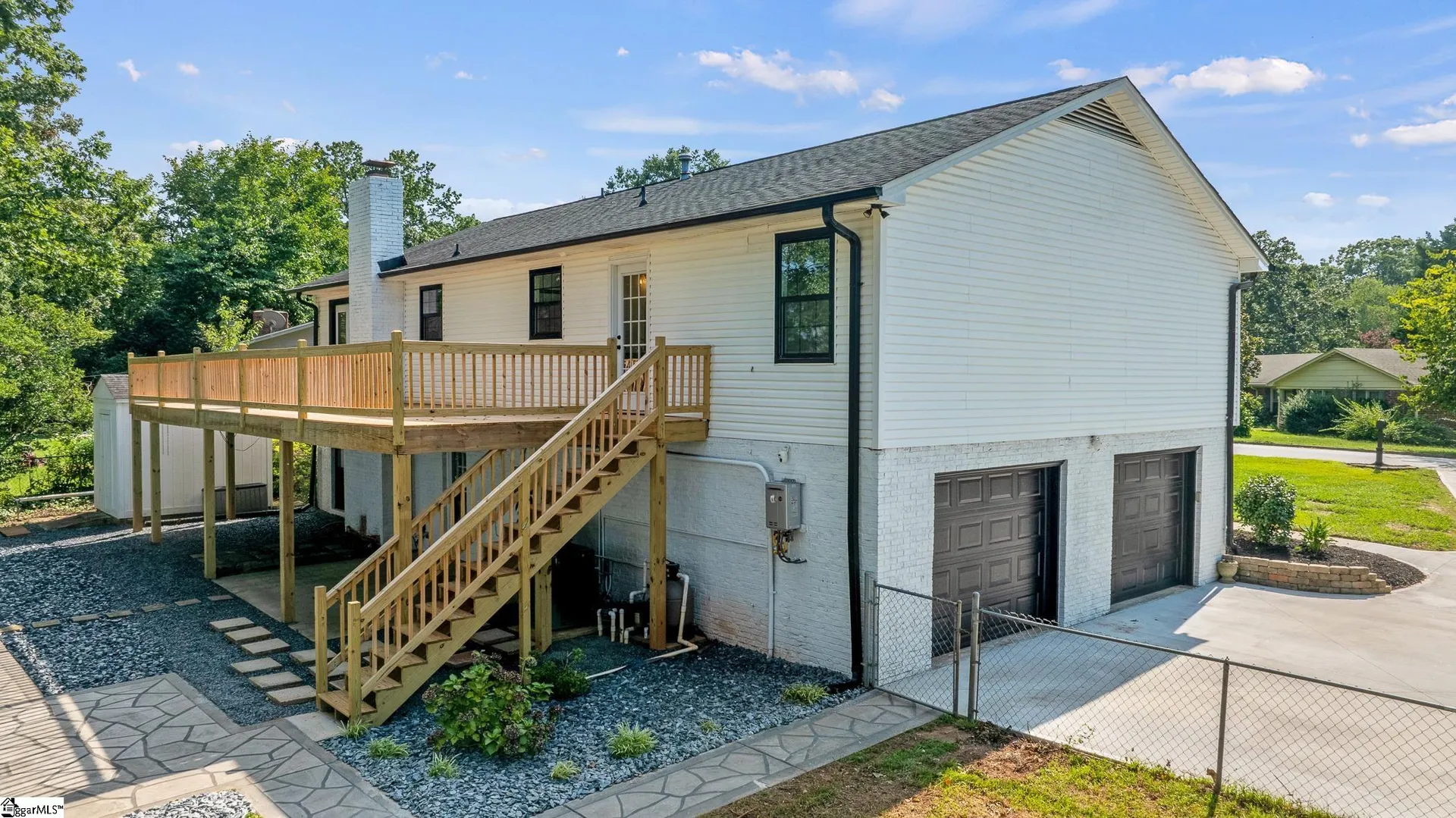 Property image 4 at 5 S Del Norte Road, Greenville, SC 29615