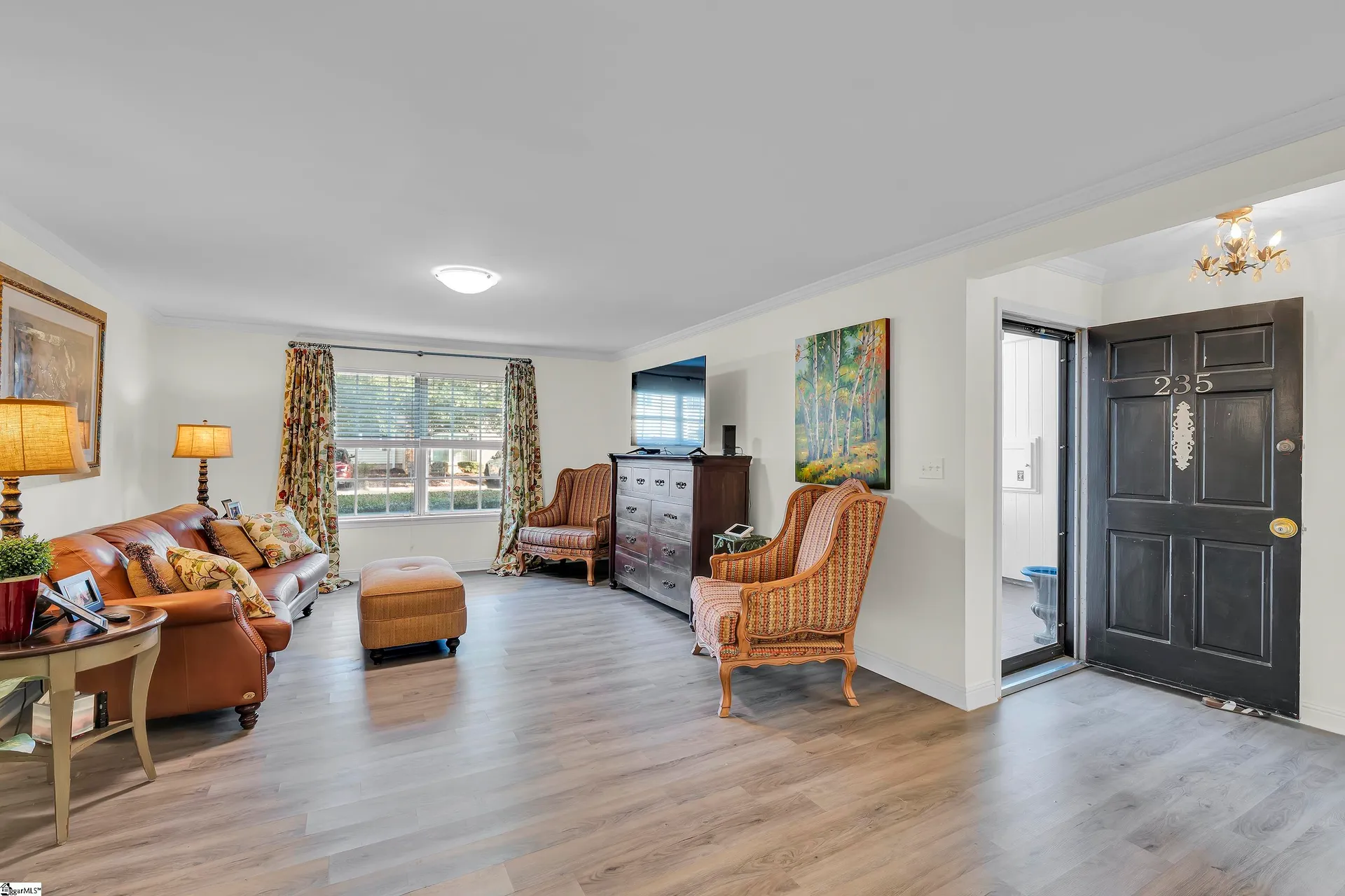 Property image 4 at 925 Cleveland Street, Greenville, SC 29601