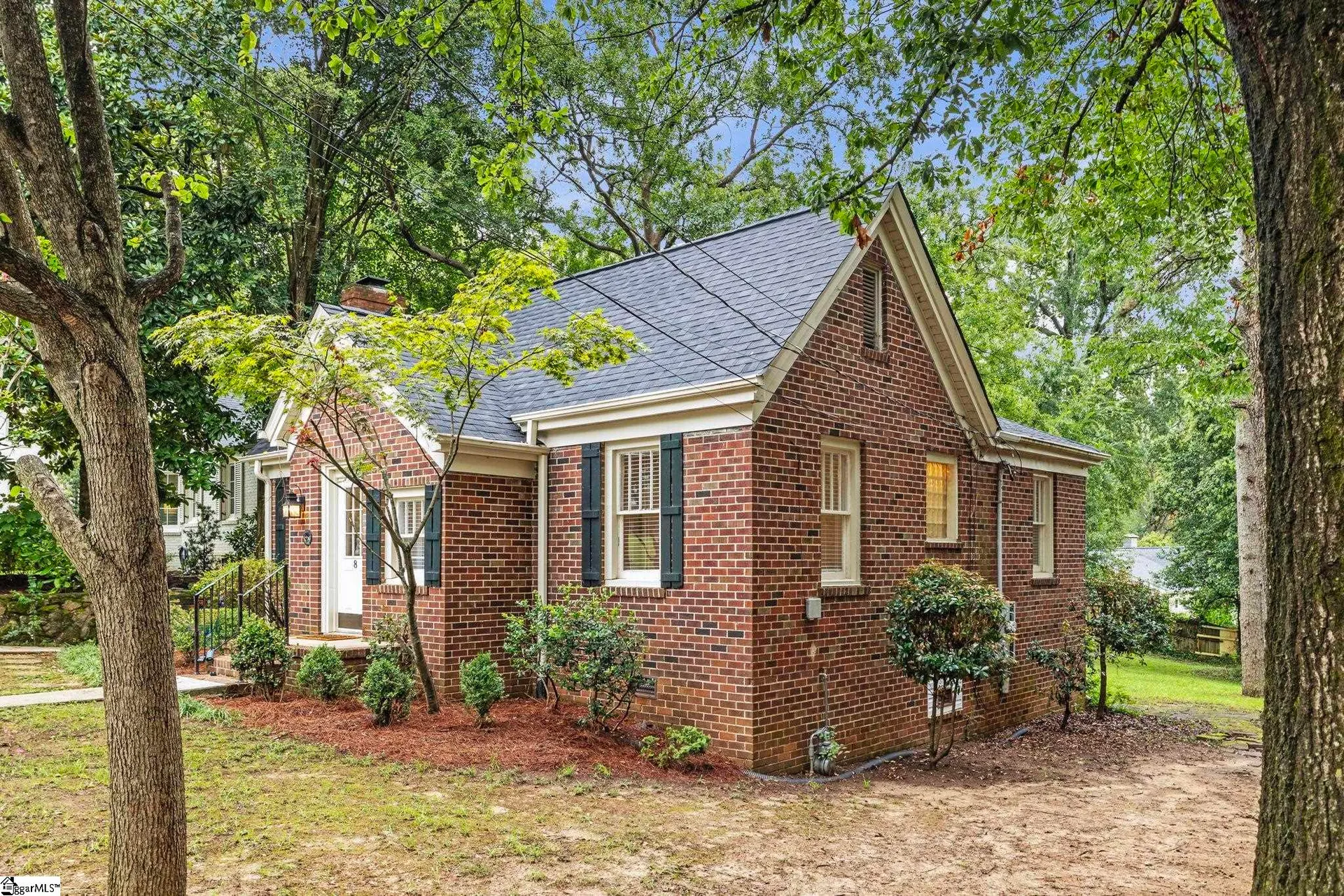 Property image 3 at 8 Club Drive, Greenville, SC 29605