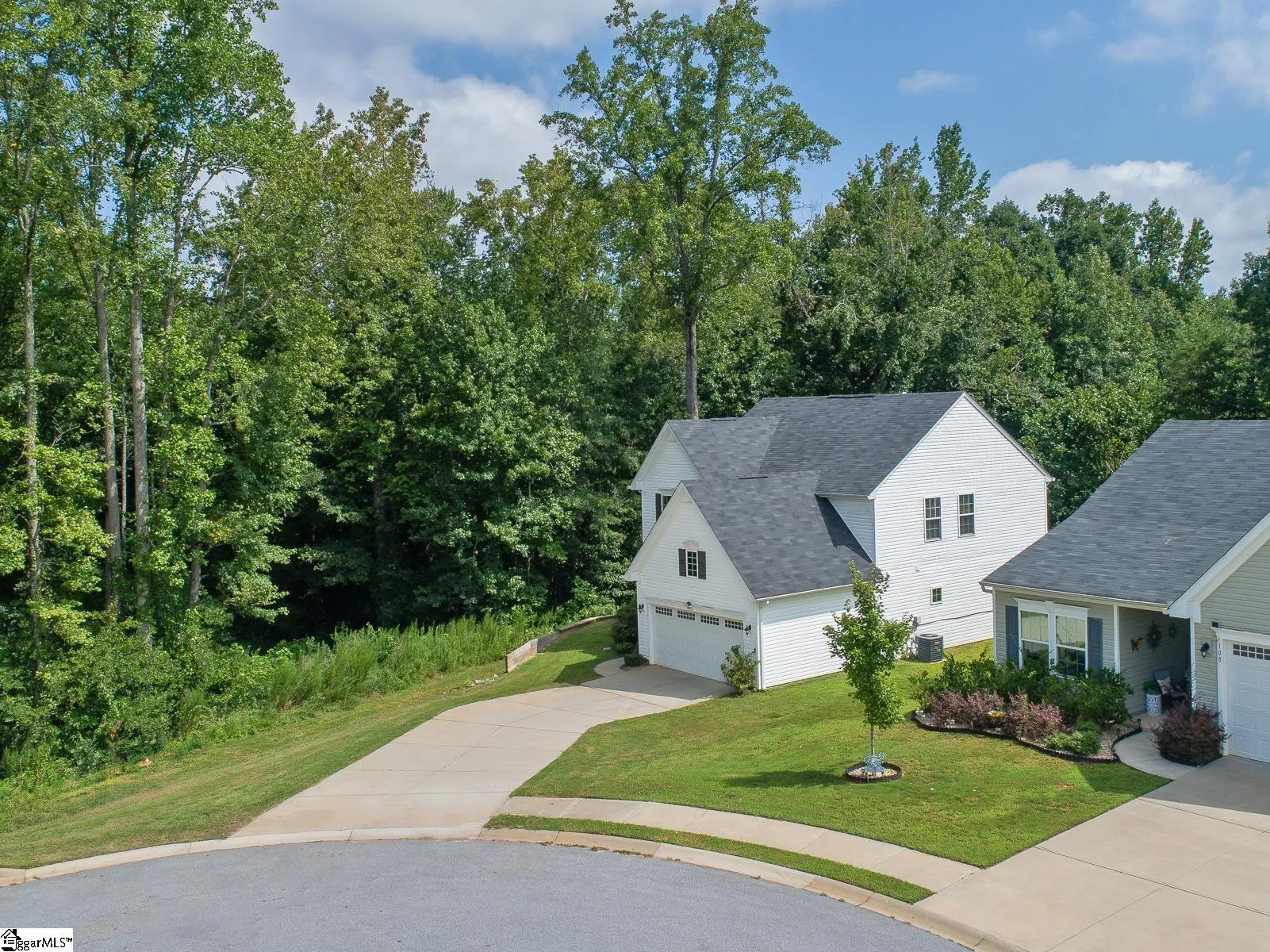 Property image 2 at 112 Henley Court, Easley, SC 29642