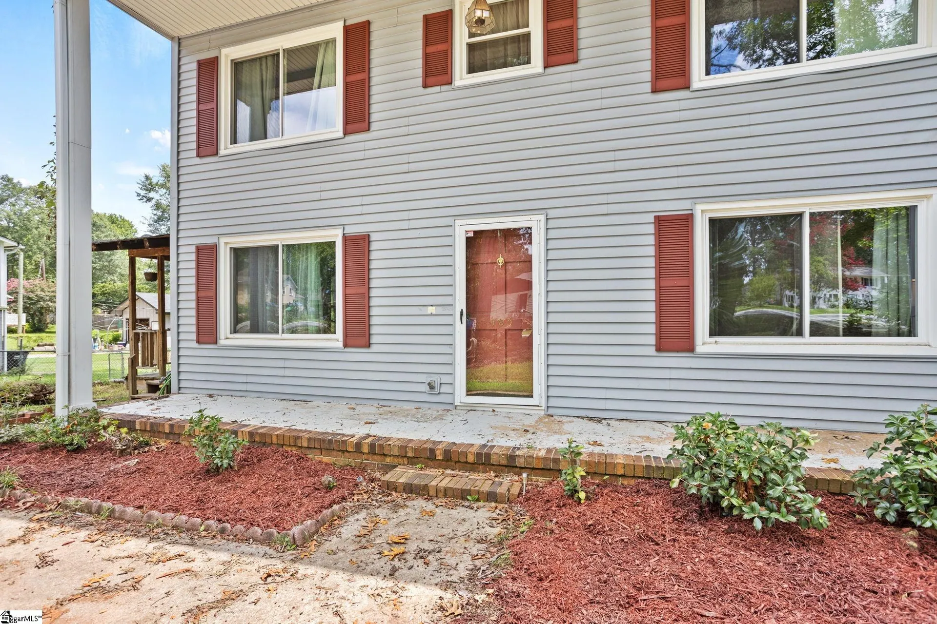 Property image 2 at 405 Cheyenne Drive, Simpsonville, SC 29680-2727