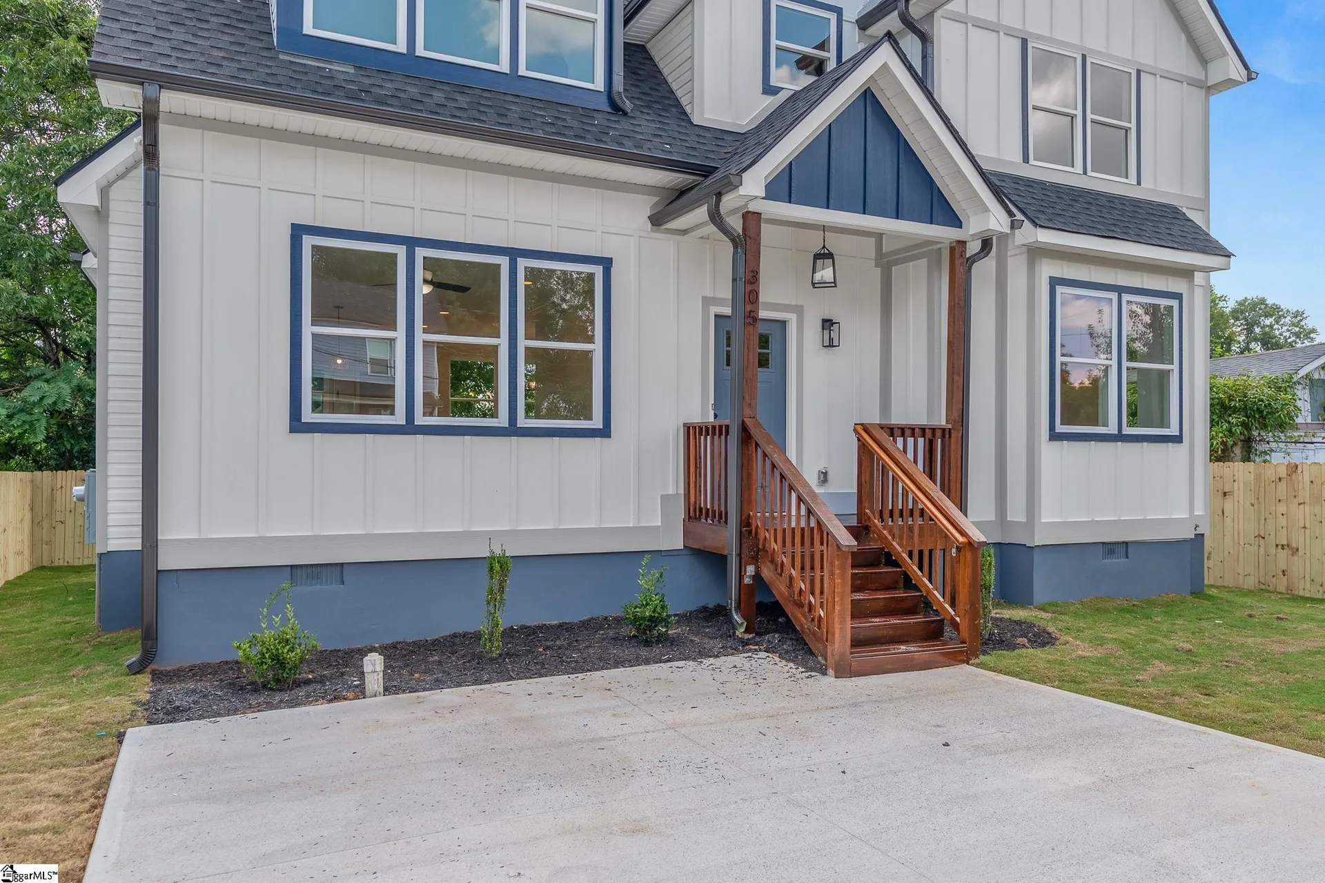 Property image 3 at 305 Valley Street, Greenville, SC 29611