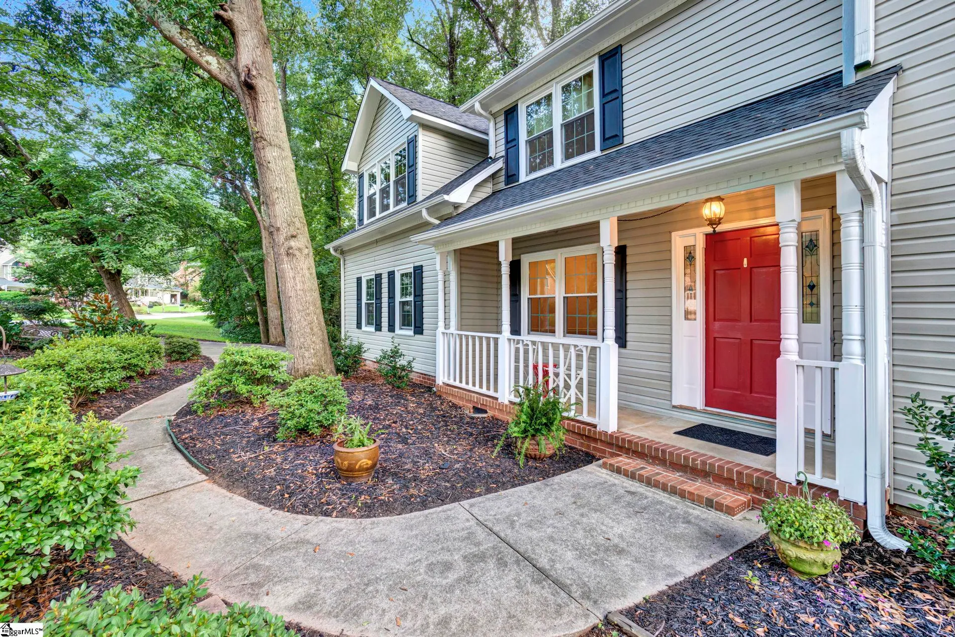 Property image 3 at 215 E Shefford Street, Greer, SC 29650