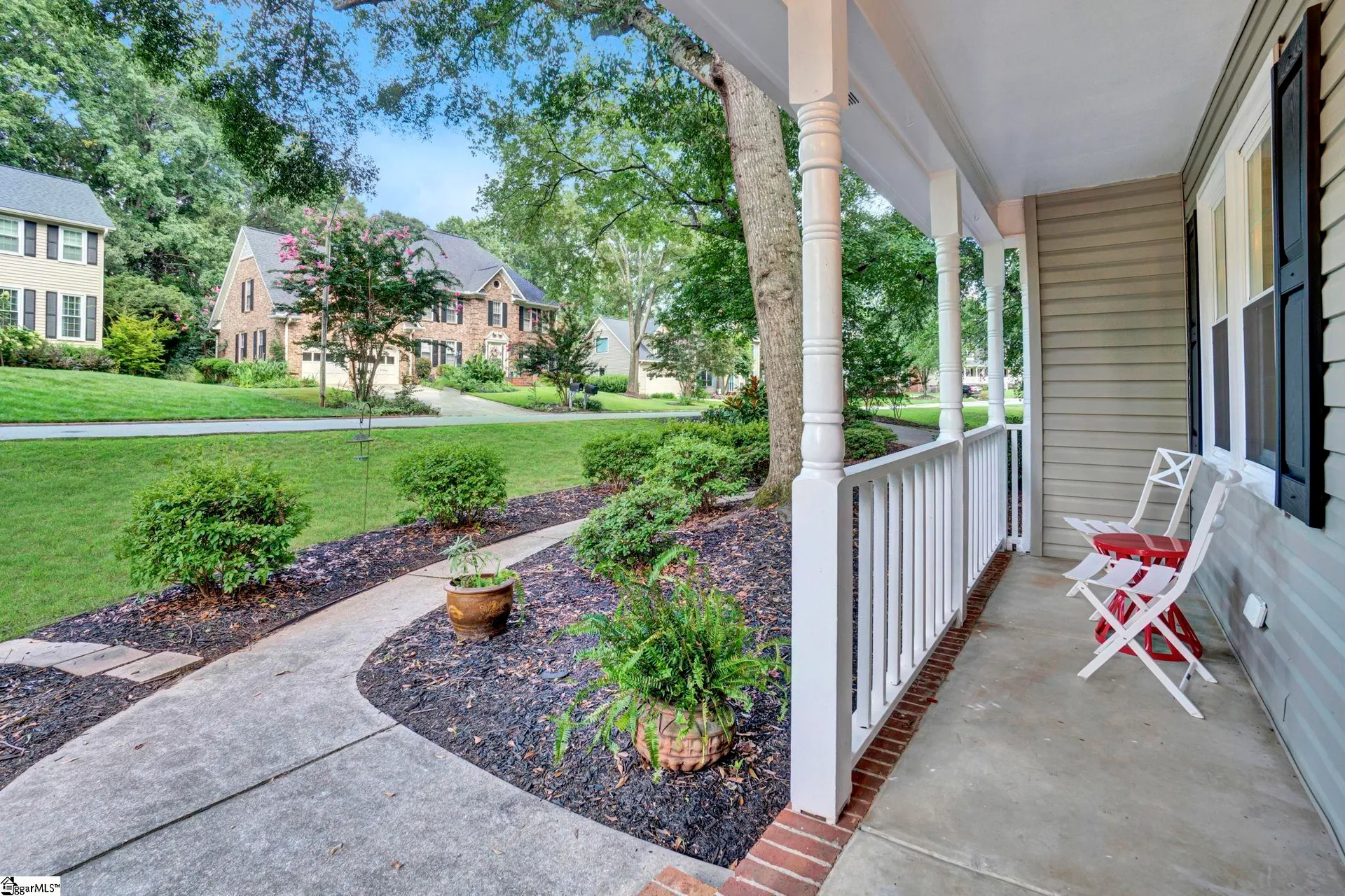 Property image 4 at 215 E Shefford Street, Greer, SC 29650