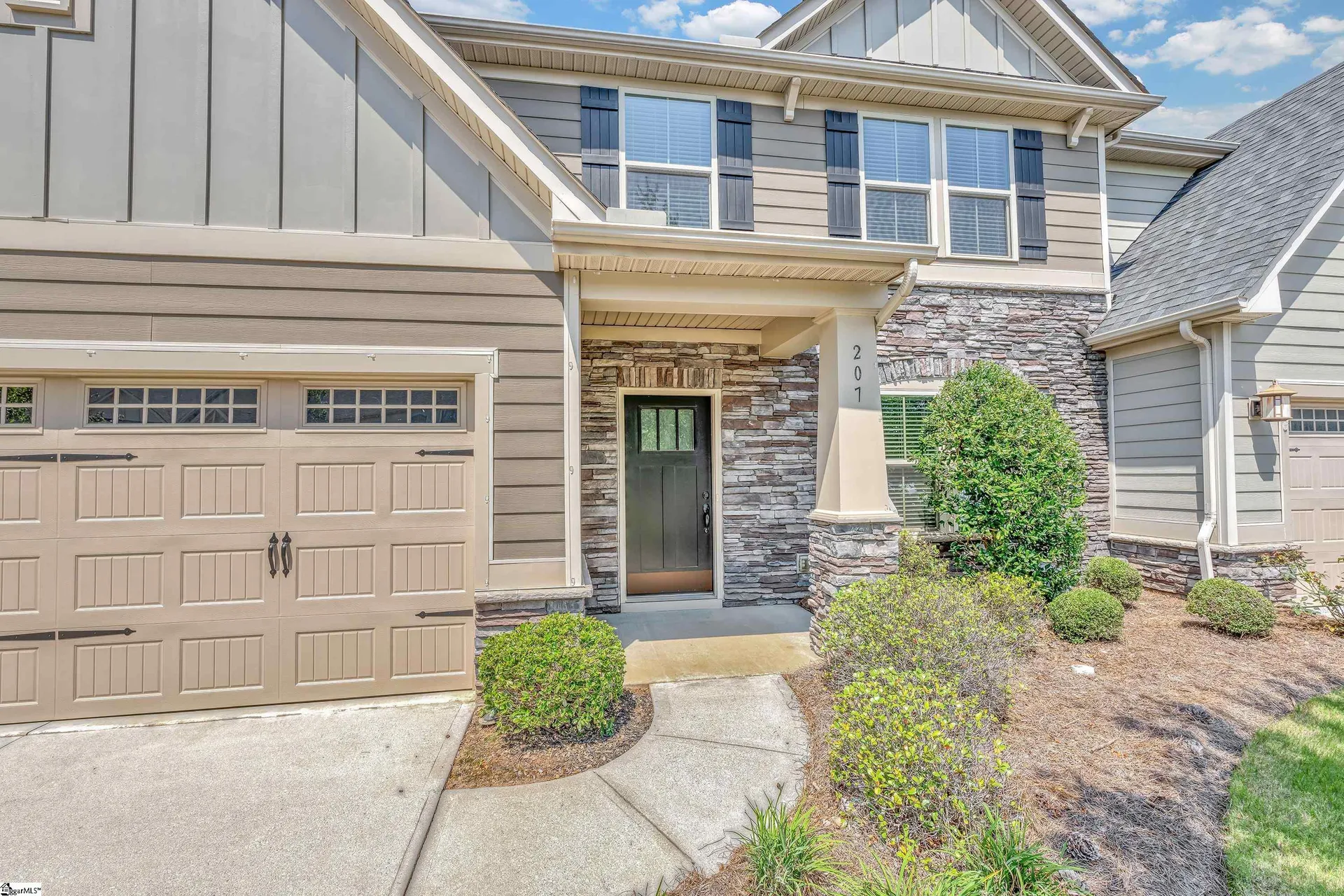 Property image 2 at 207 Ragin Court, Simpsonville, SC 29681