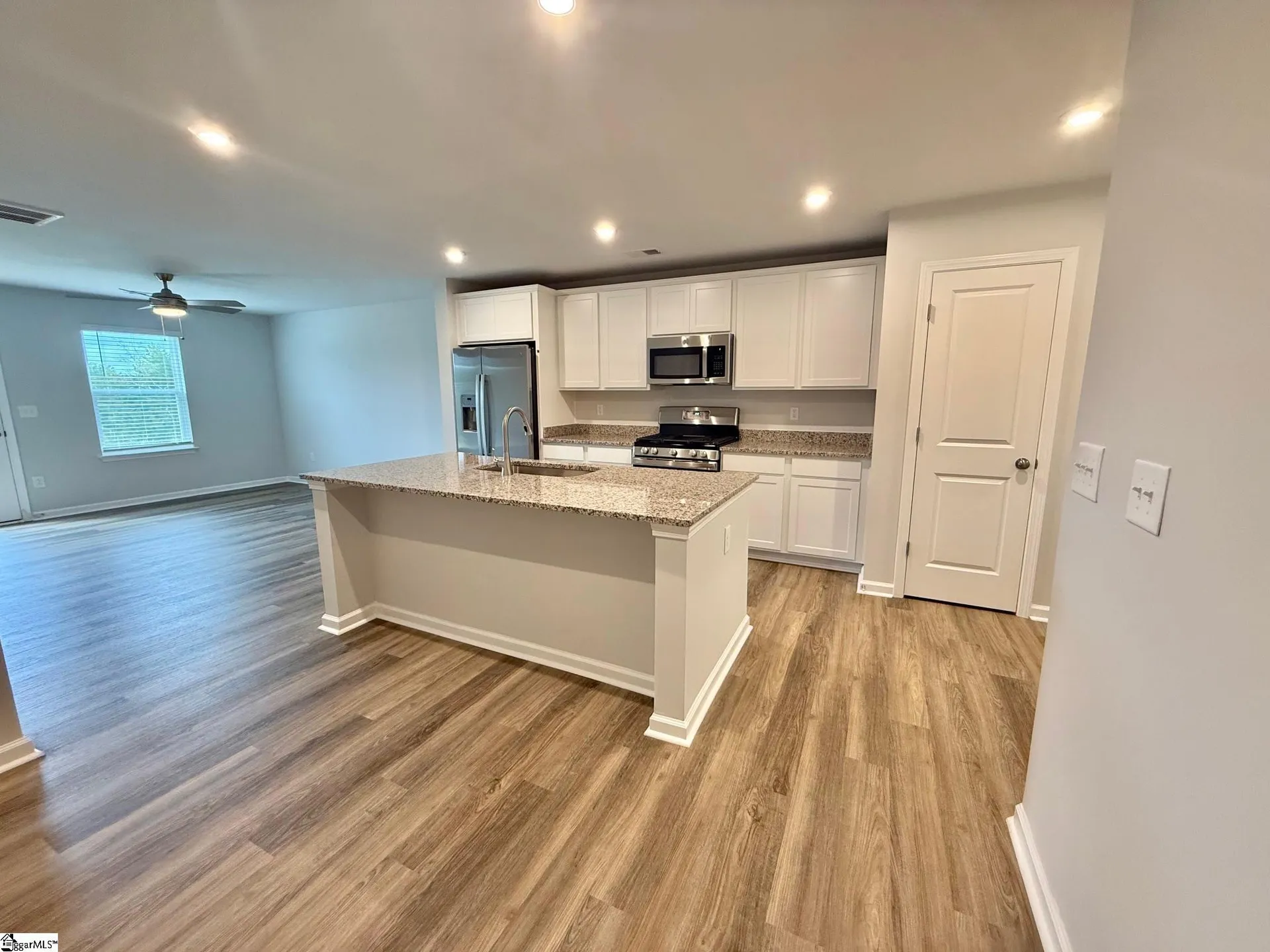 Property image 4 at 1249 Forestbrook Lane, Spartanburg, SC 29303