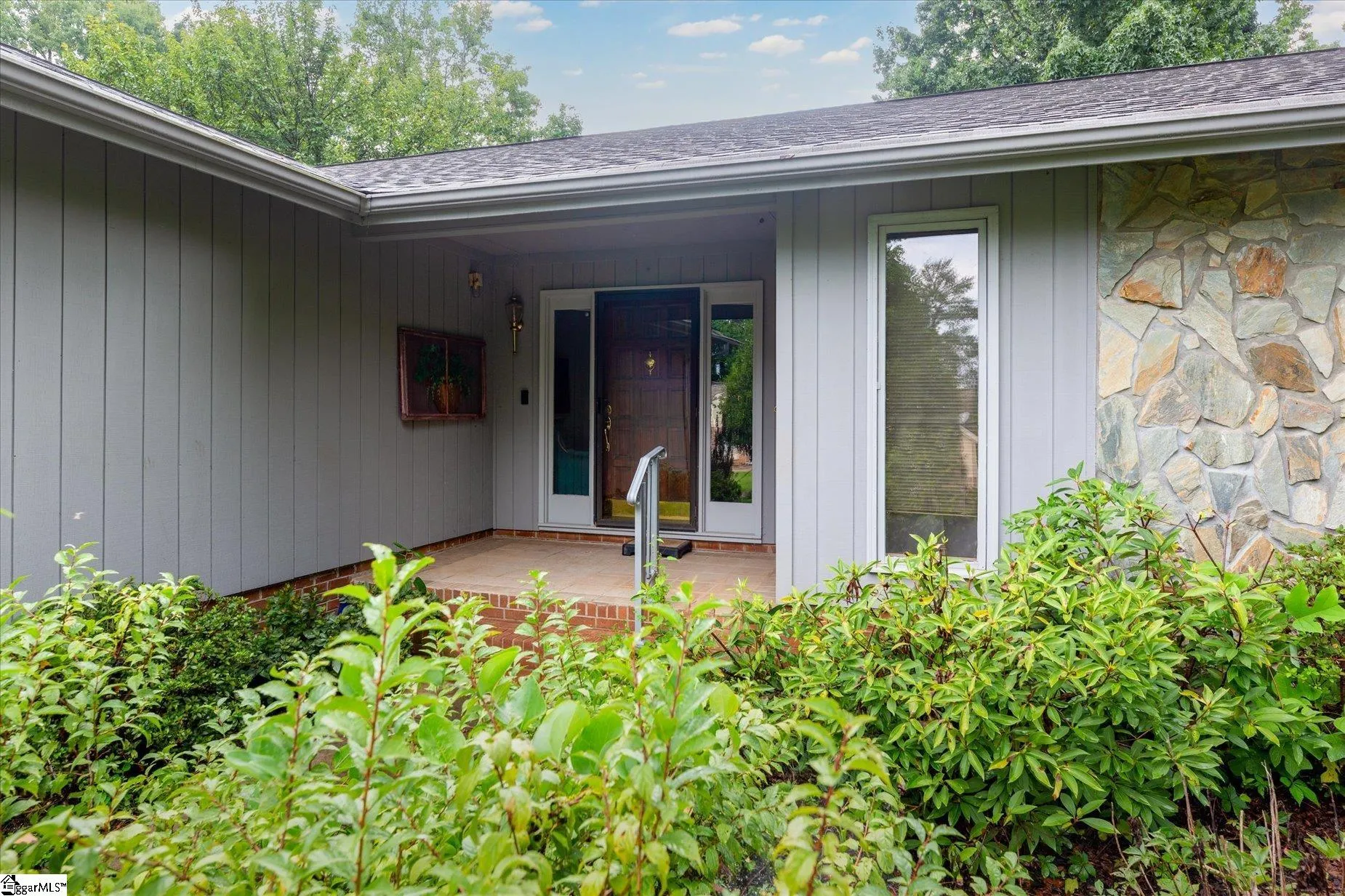 3 Fox Ridge Point