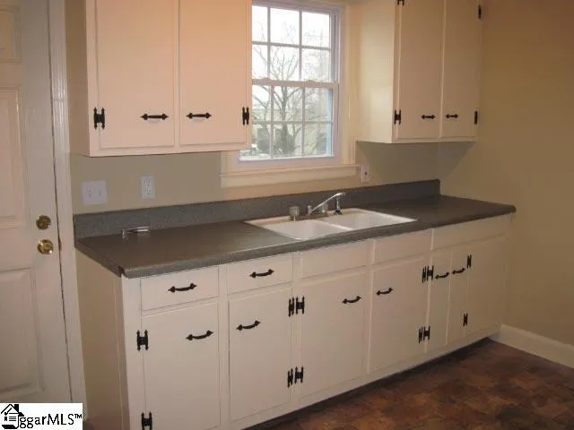 Property image 3 at 28 Blair Street, Greenville, SC 29607-1902