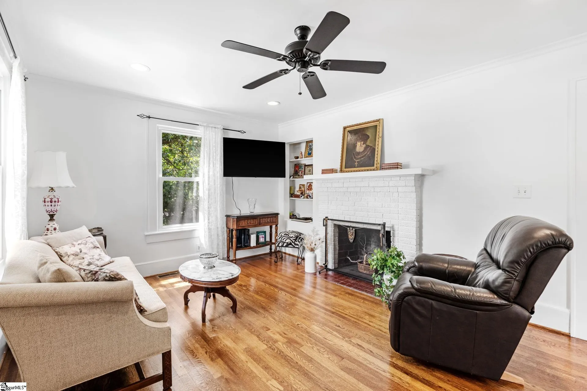 Property image 5 at 318 E Hillcrest Drive, Greenville, SC 29609