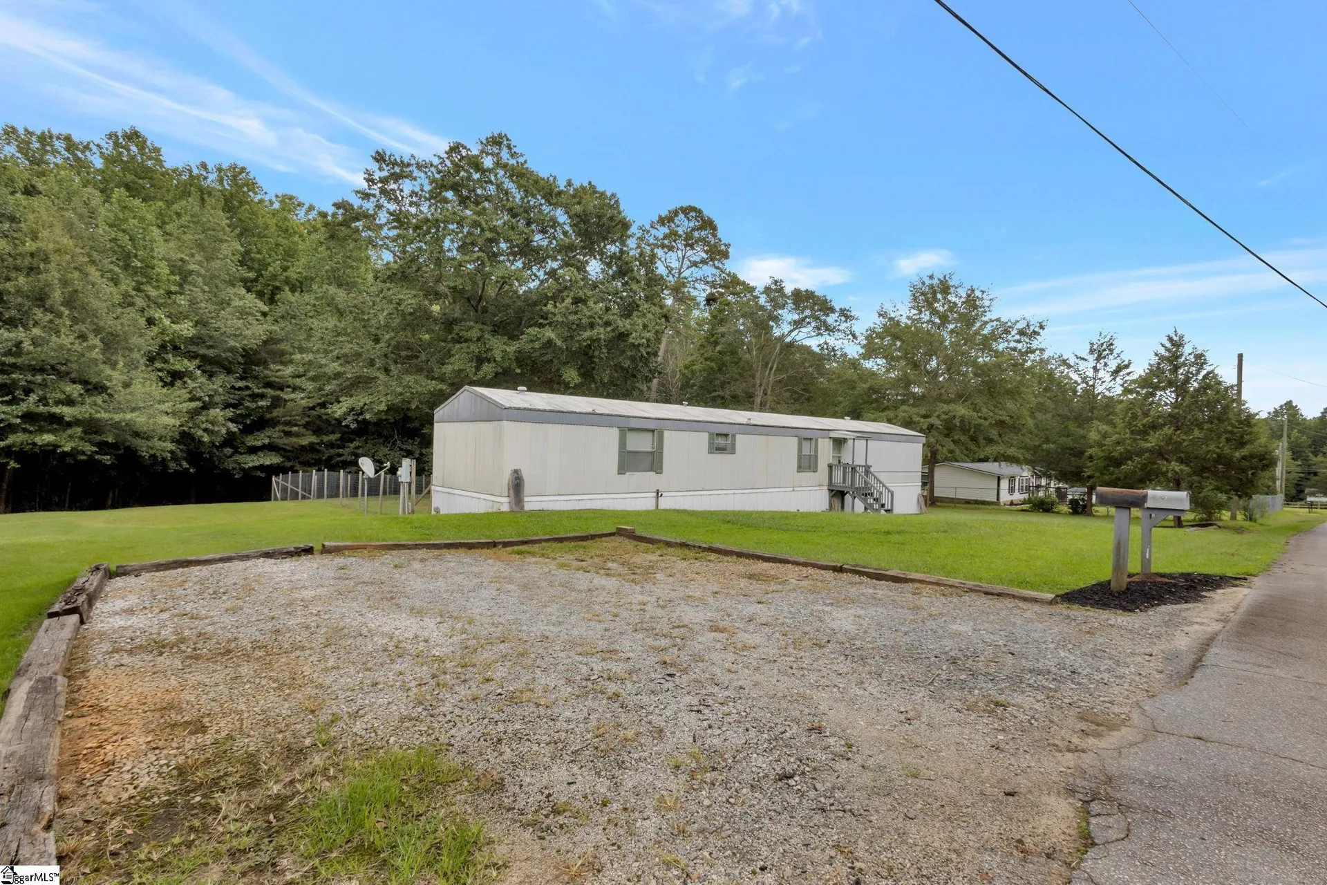123 Twin Pond Road