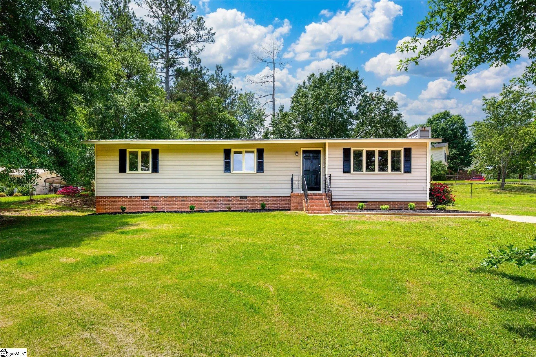 Property image 2 at 107 Sherry Lane, Easley, SC 29640
