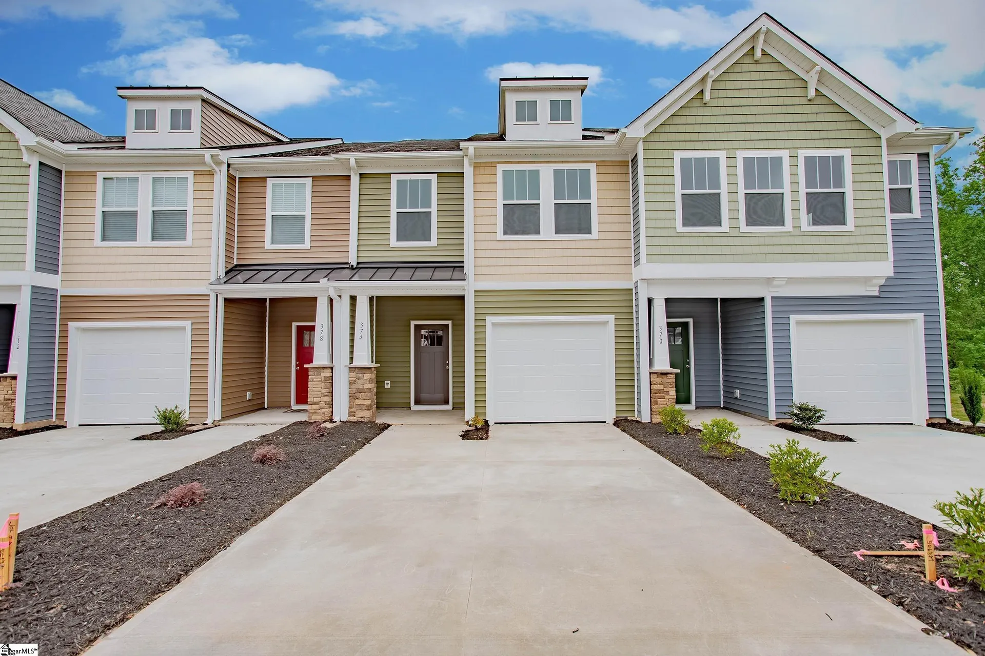 Fairmont Ridge, Duncan Community