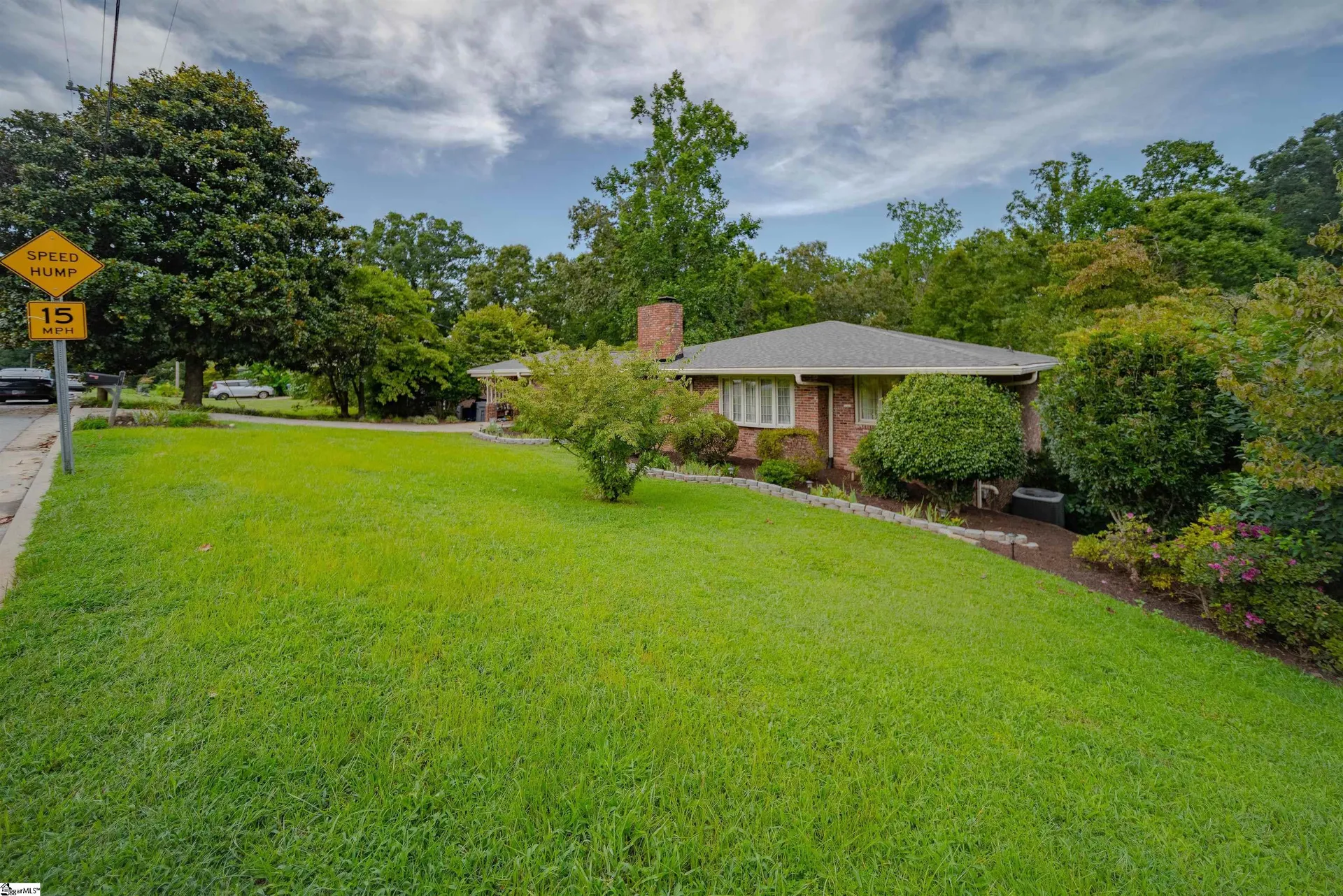 Property image 3 at 111 N Lanford Road, Spartanburg, SC 29301