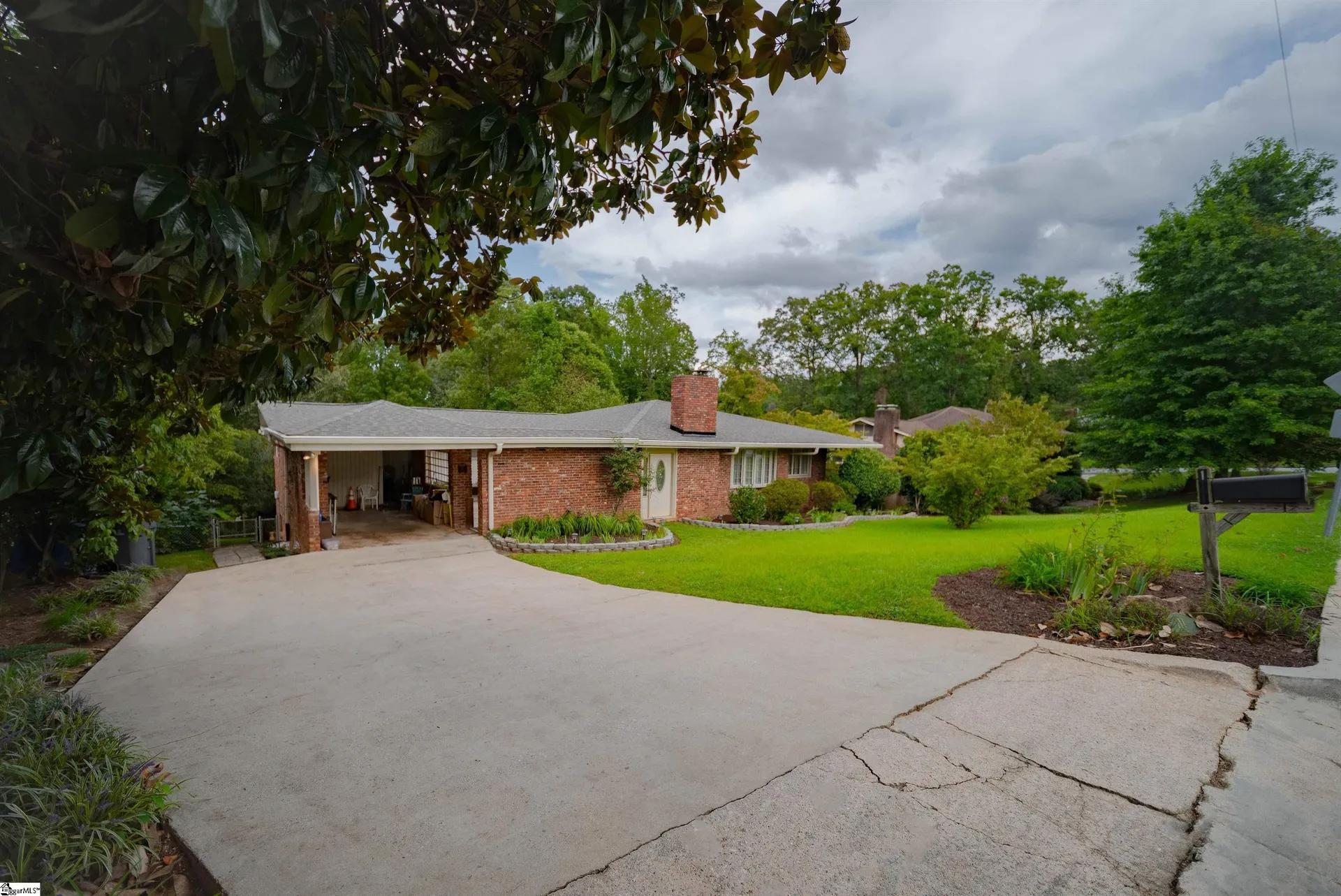 Property image 4 at 111 N Lanford Road, Spartanburg, SC 29301