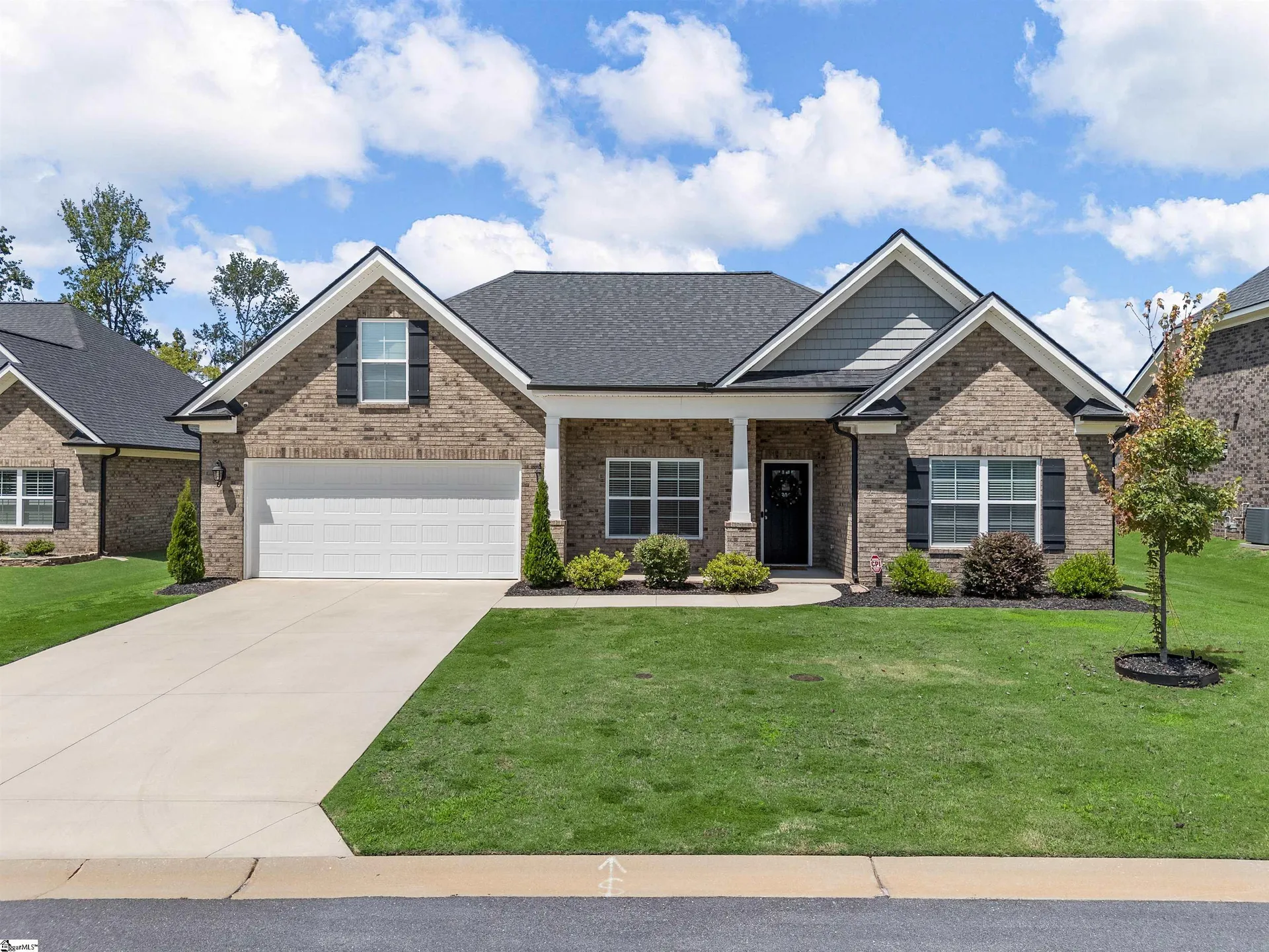 Property image 2 at 308 Fox Brook Court, Taylors, SC 29687
