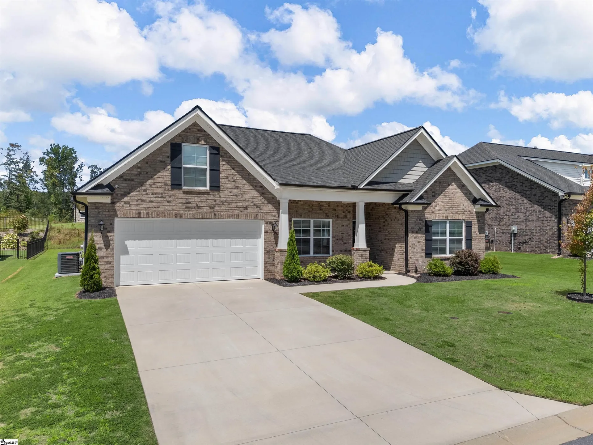 Property image 3 at 308 Fox Brook Court, Taylors, SC 29687