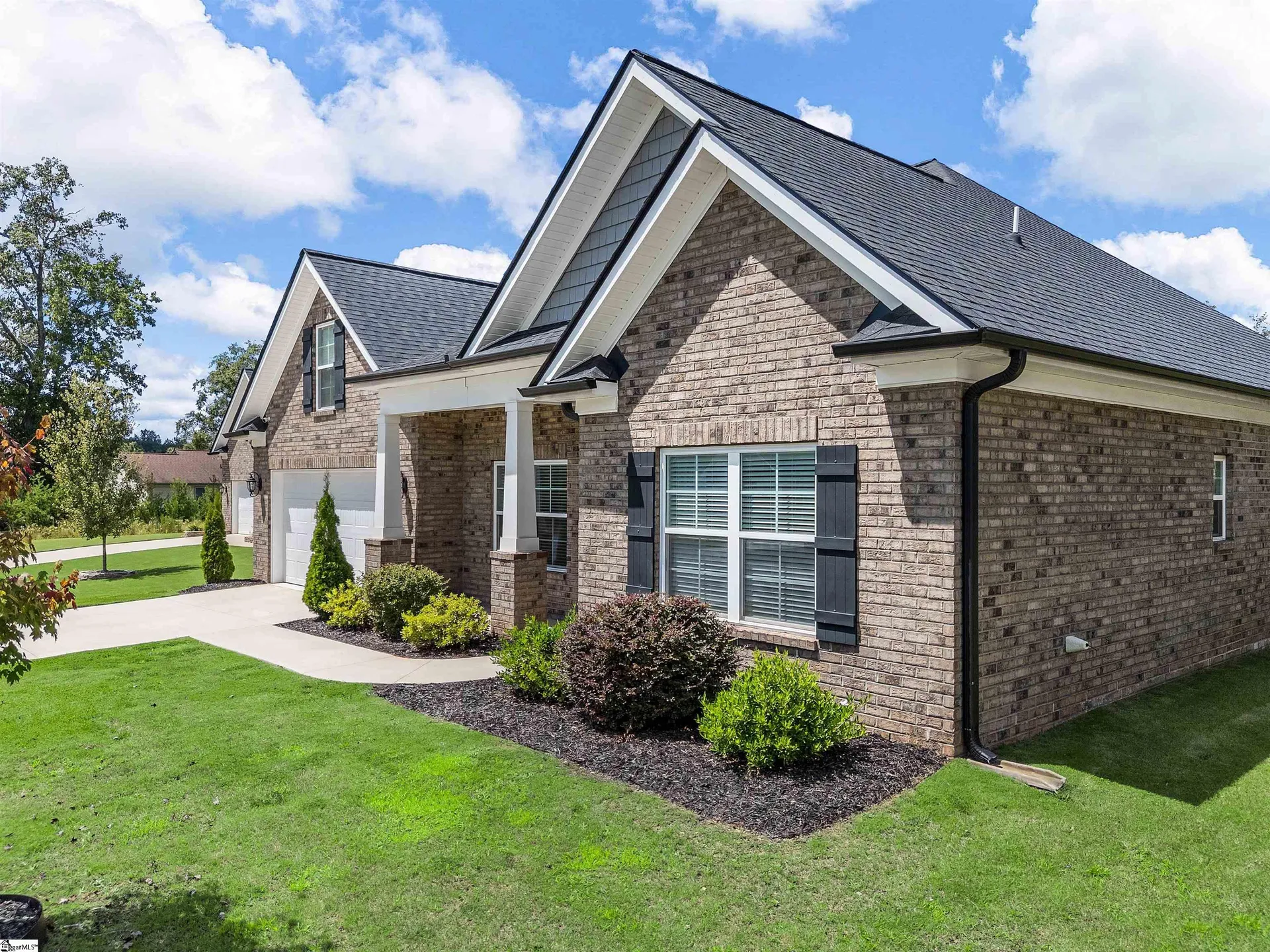 Property image 4 at 308 Fox Brook Court, Taylors, SC 29687