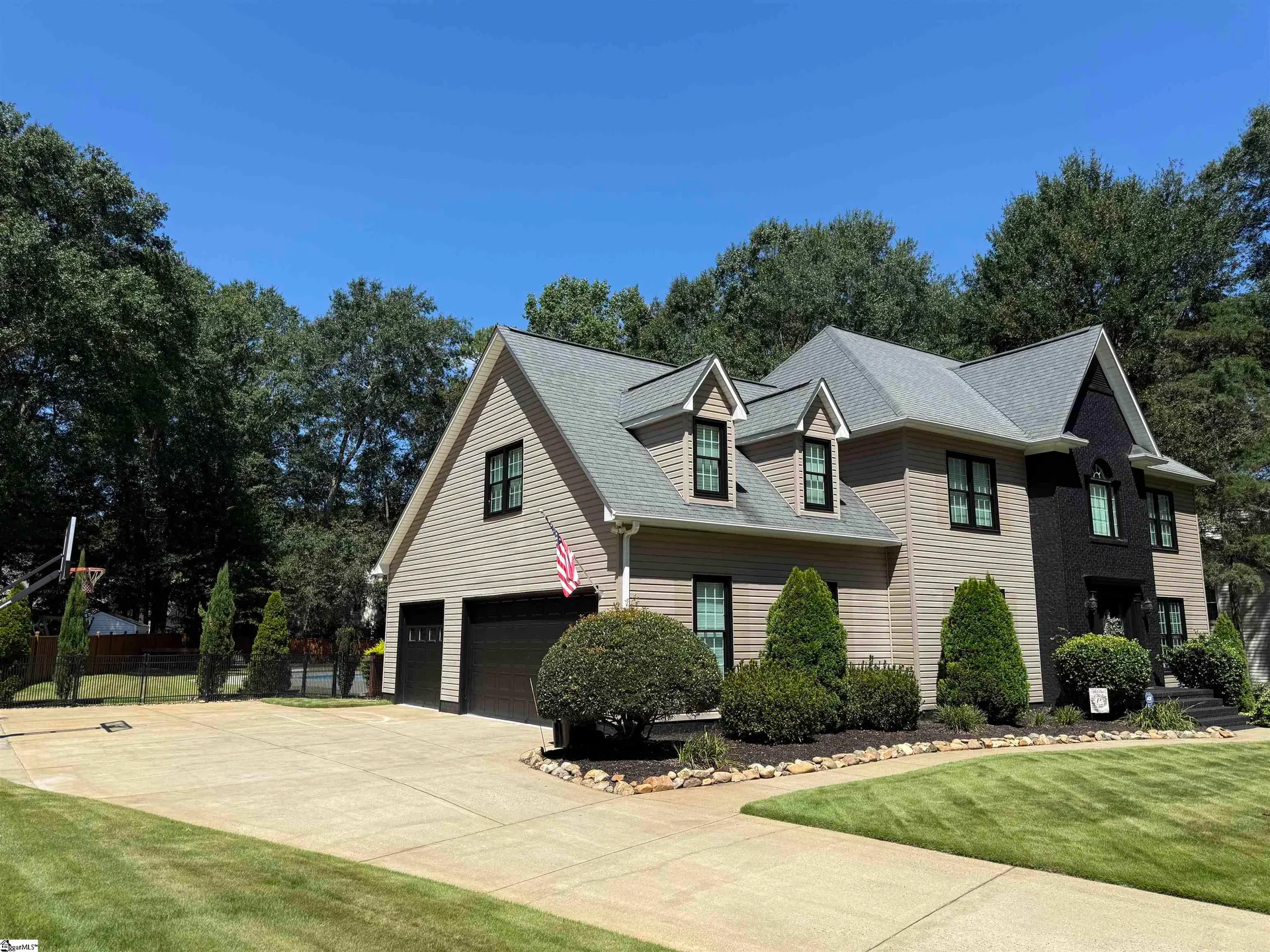 Property image 2 at 1001 Neely Farm Drive, Simpsonville, SC 29680